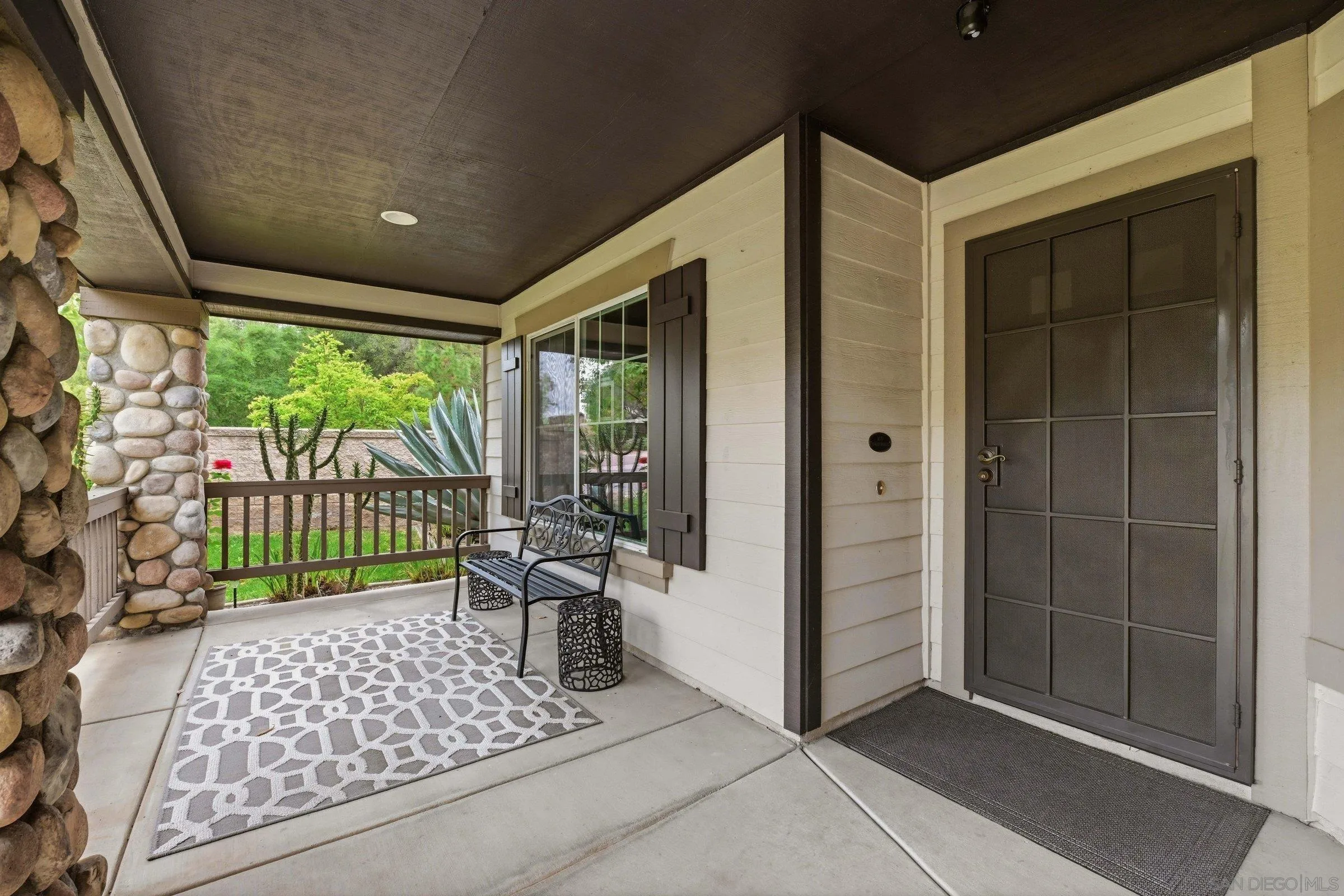 3204 Meadow Creek