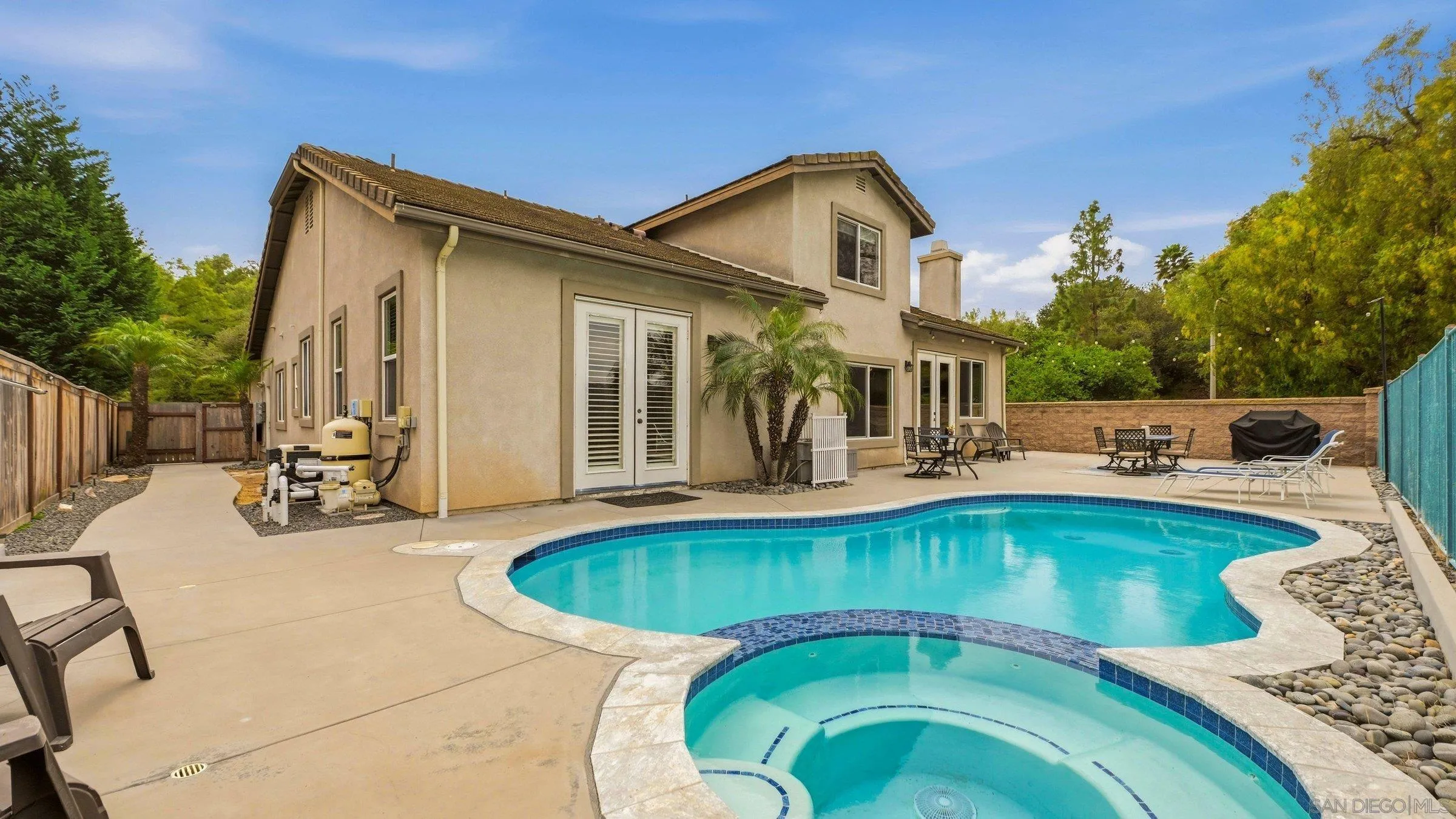 3204 Meadow Creek