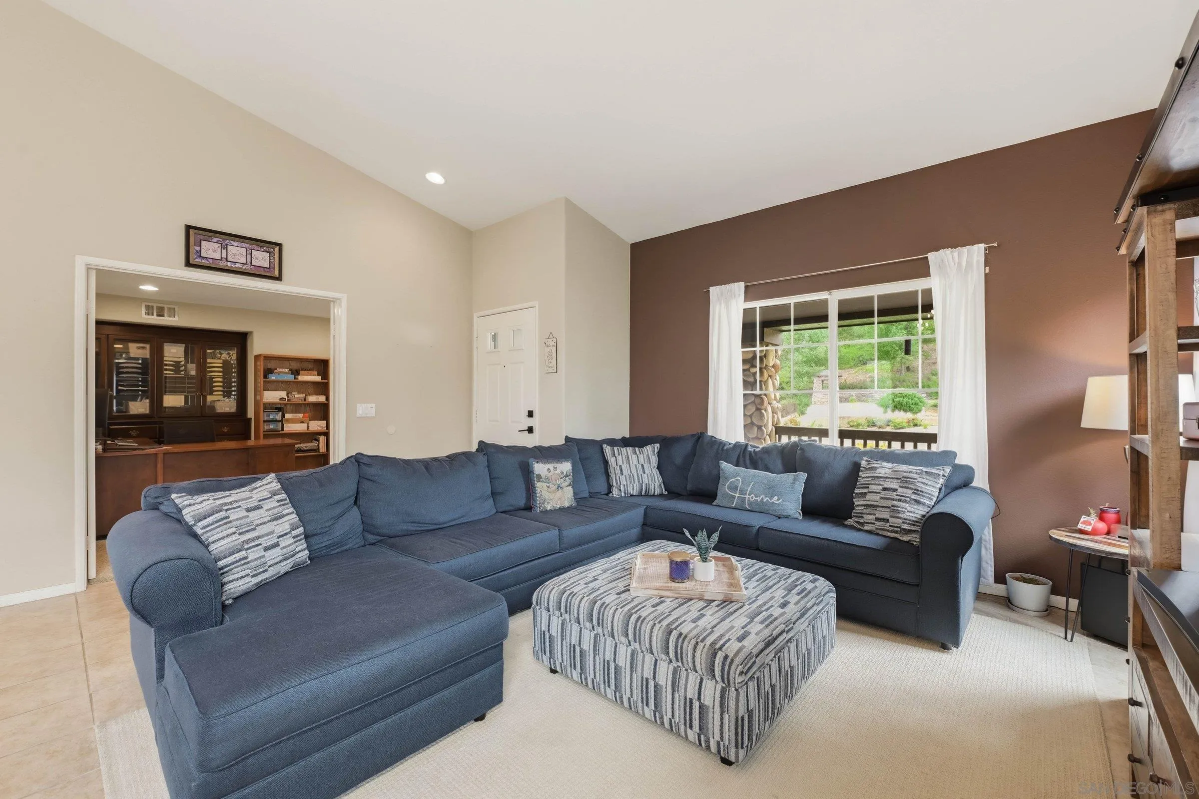 3204 Meadow Creek