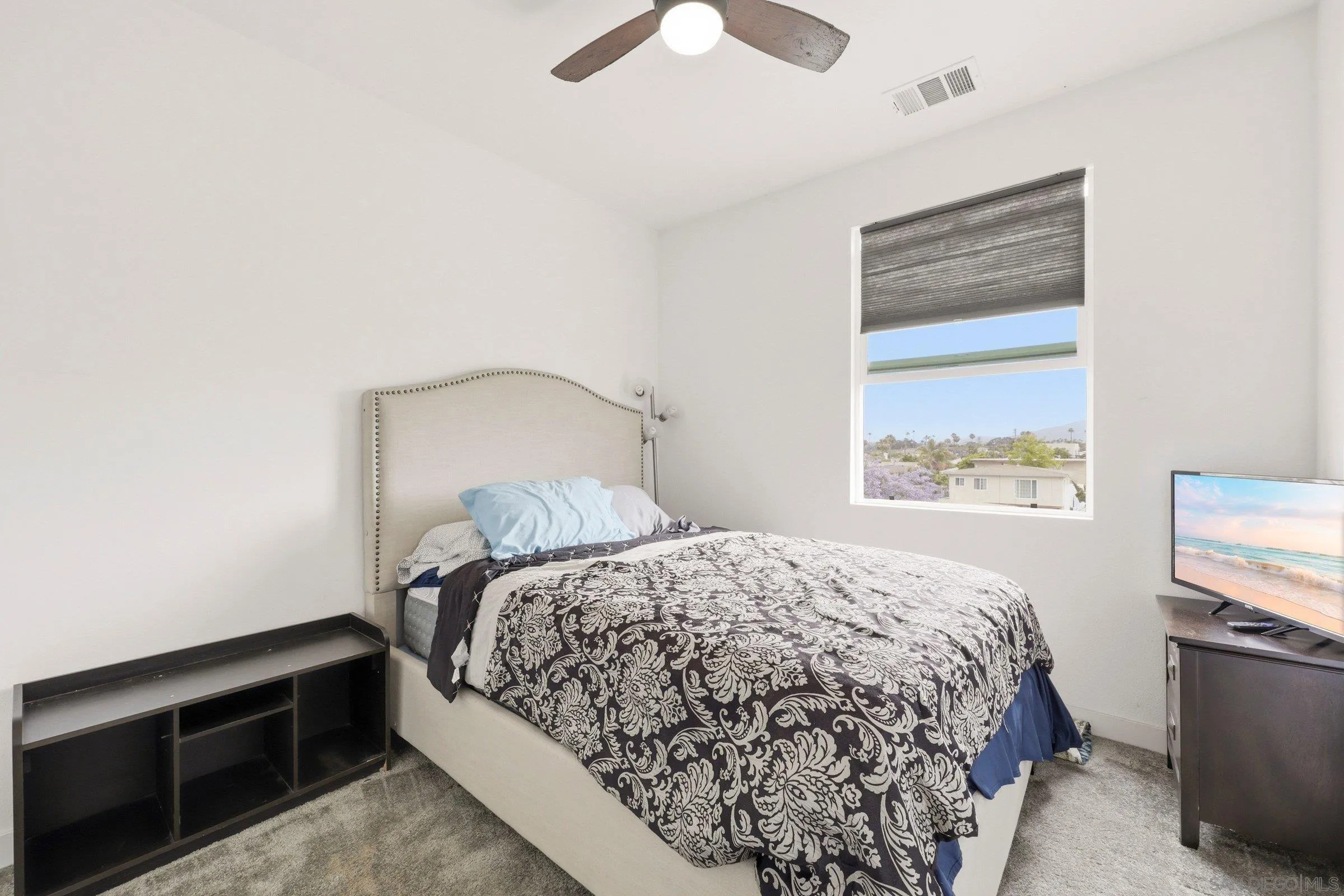 49 Sea Crest