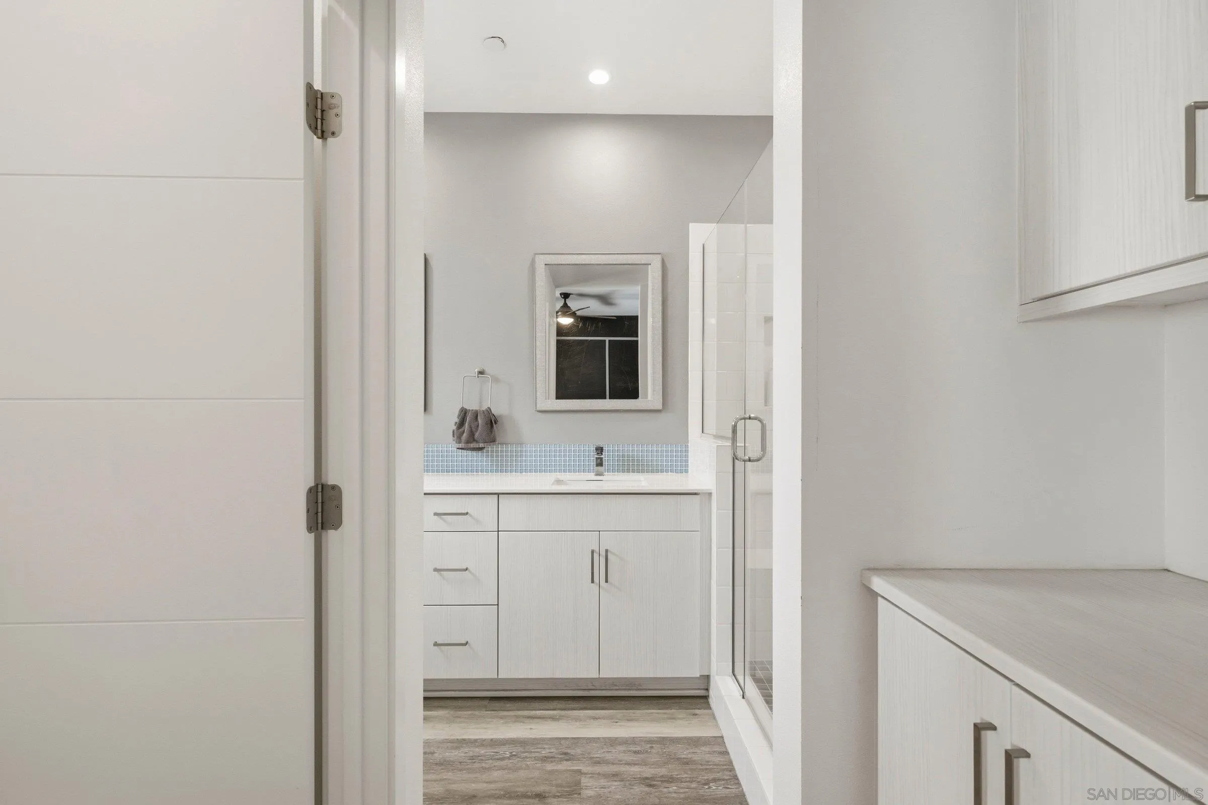49 Sea Crest