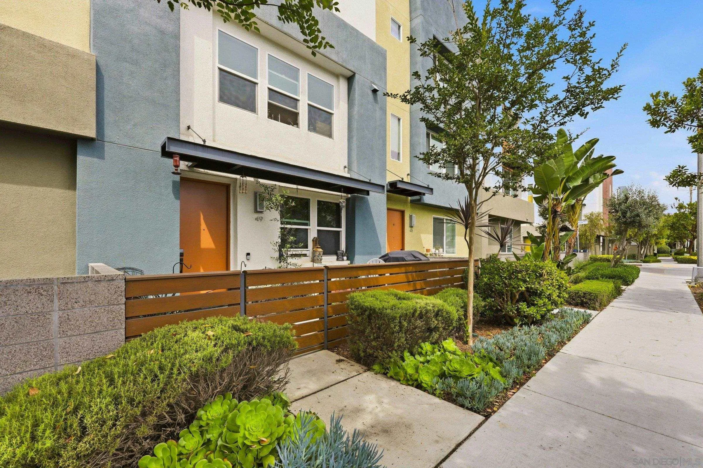 49 Sea Crest