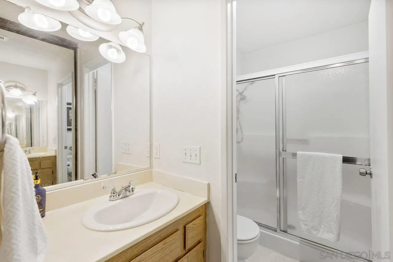 10379 Azuaga St Unit 139