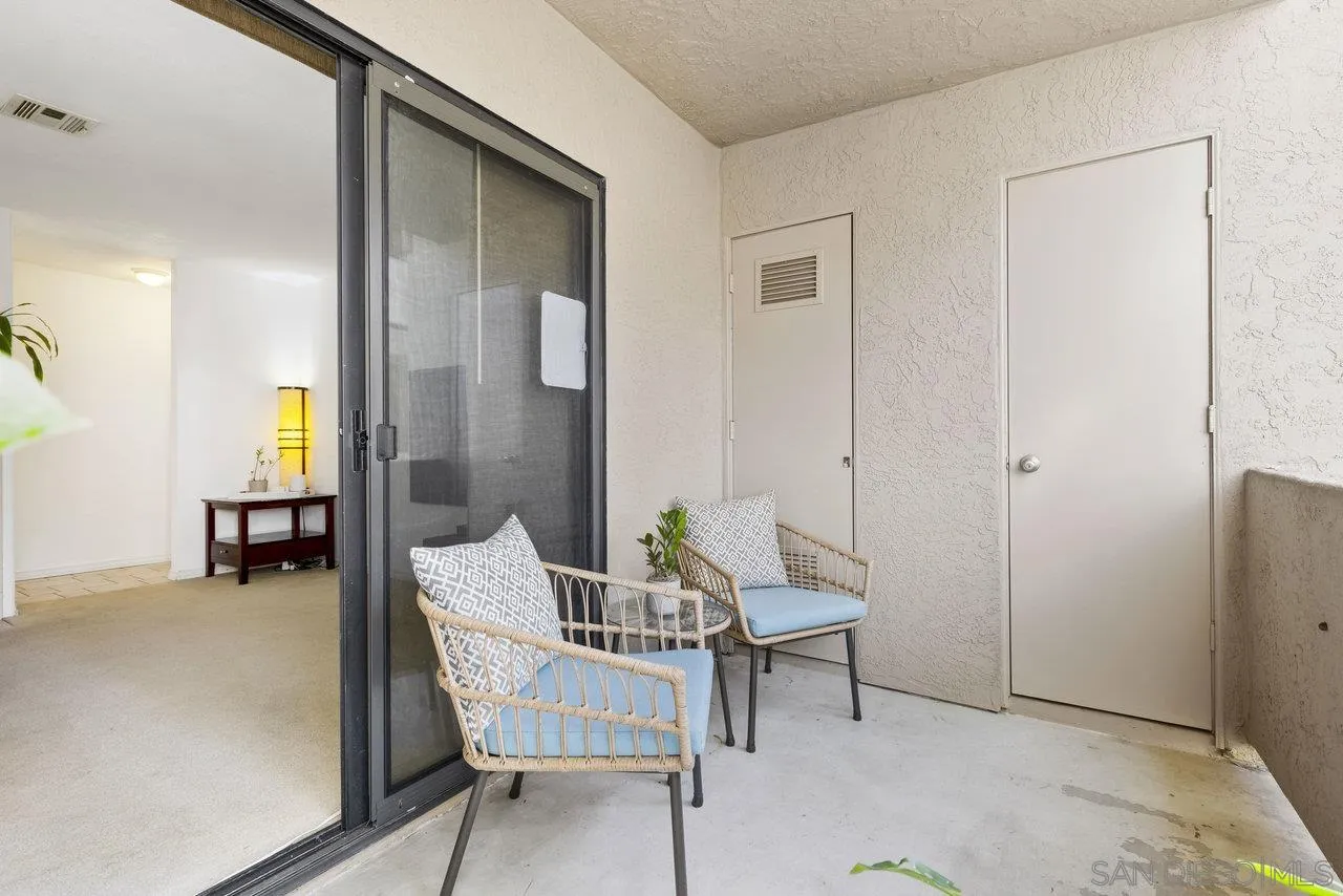 10379 Azuaga St Unit 139