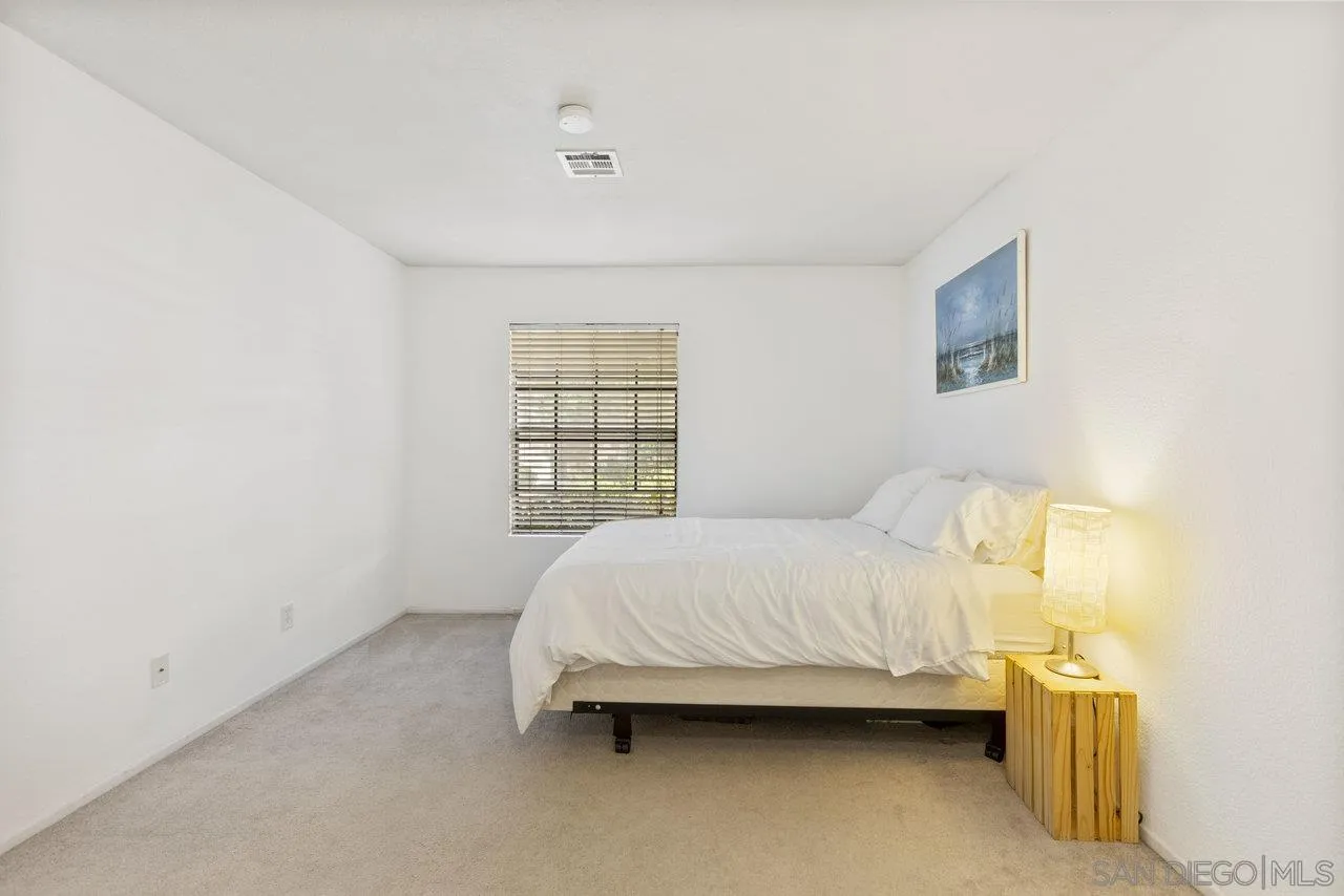 10379 Azuaga St Unit 139