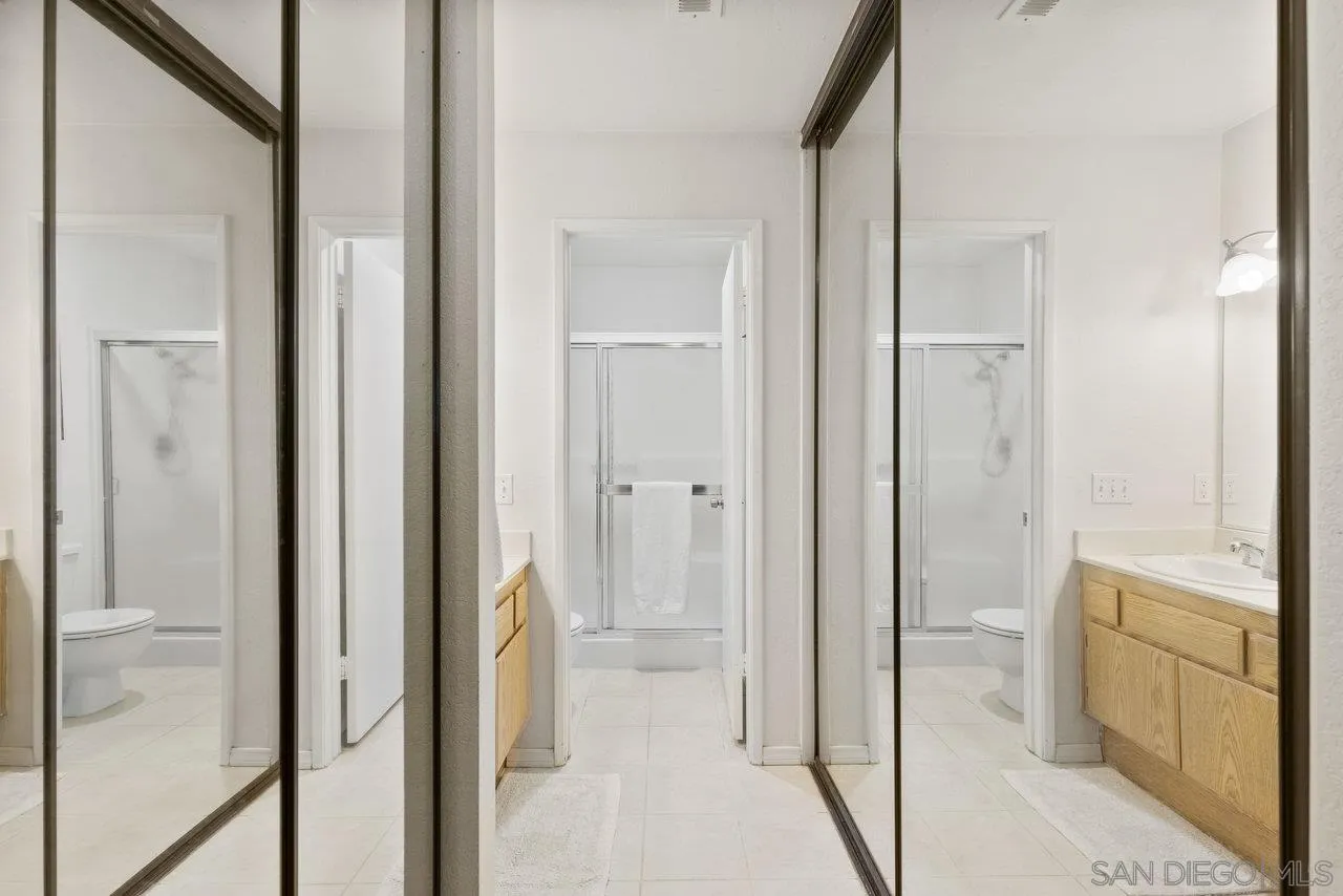 10379 Azuaga St Unit 139