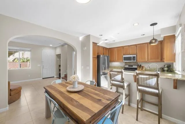 914 Mira Lago Way