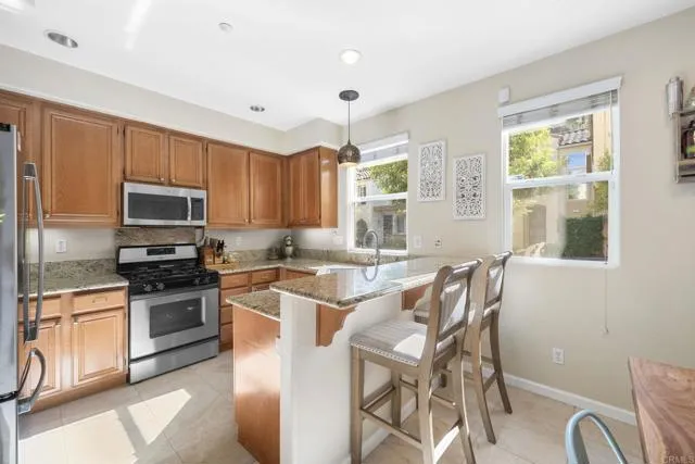 914 Mira Lago Way