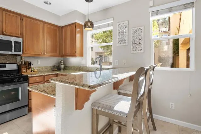 914 Mira Lago Way