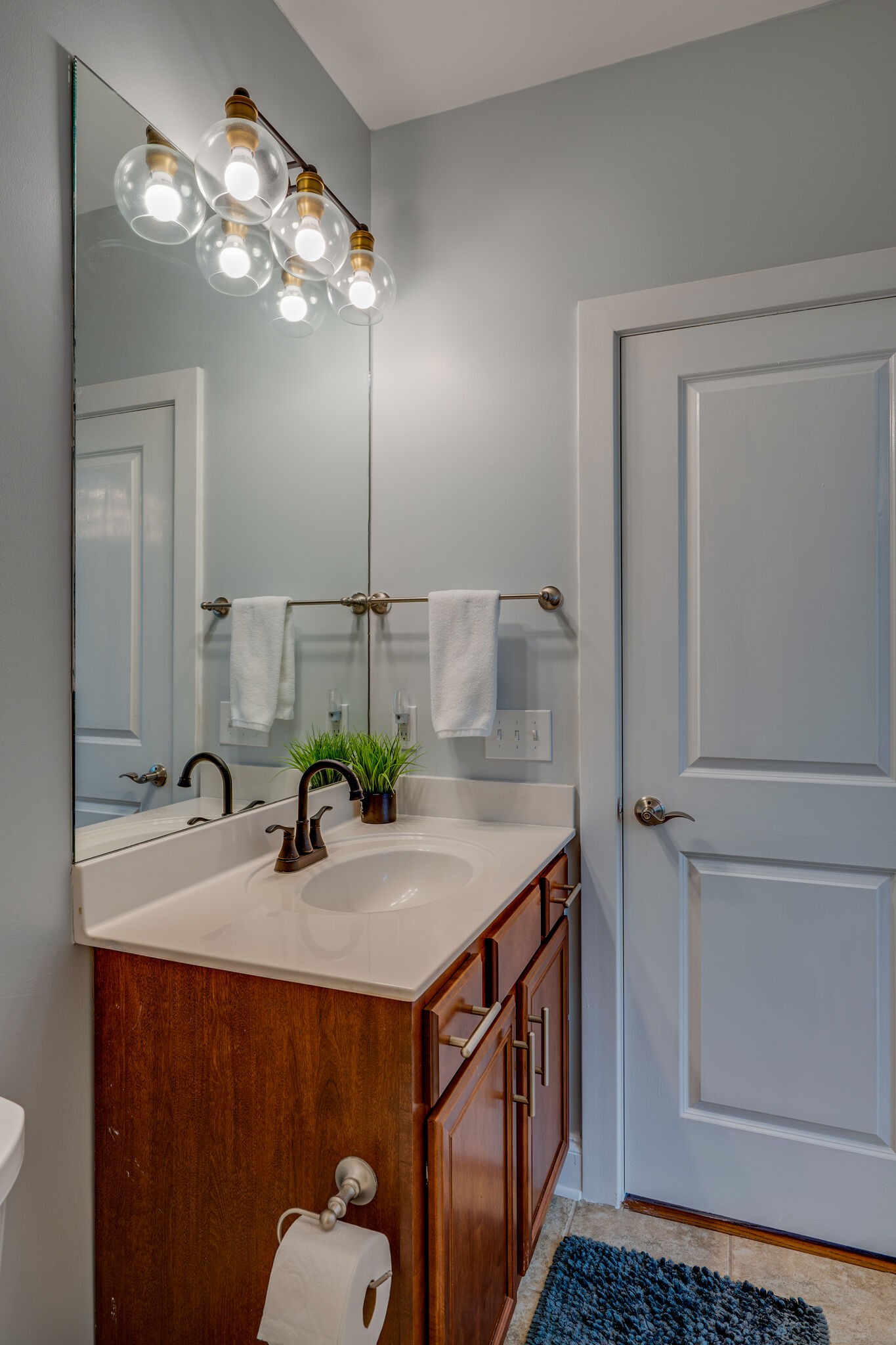 702 Wedgewood Park Unit: 202