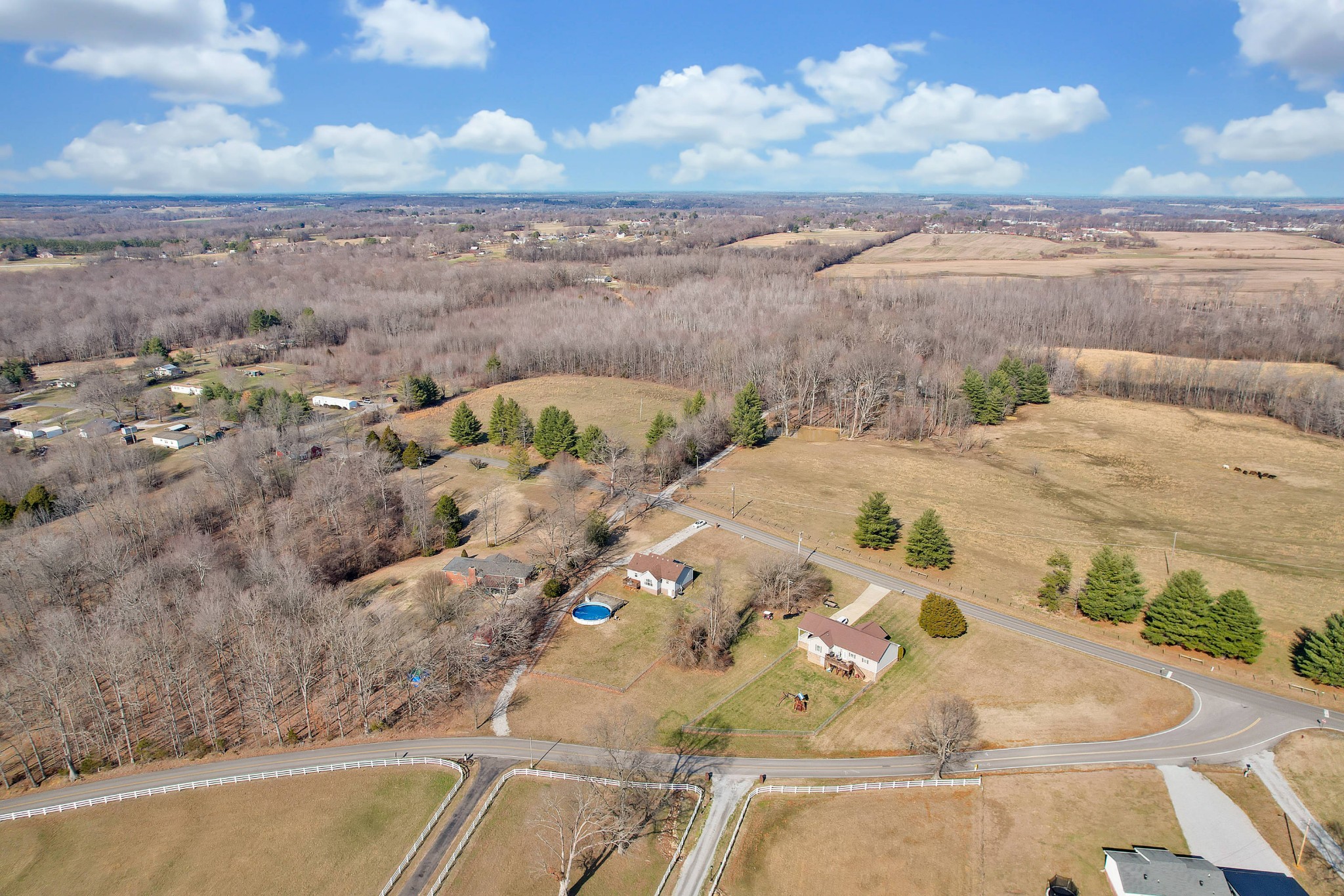4545 Lahr Rd
