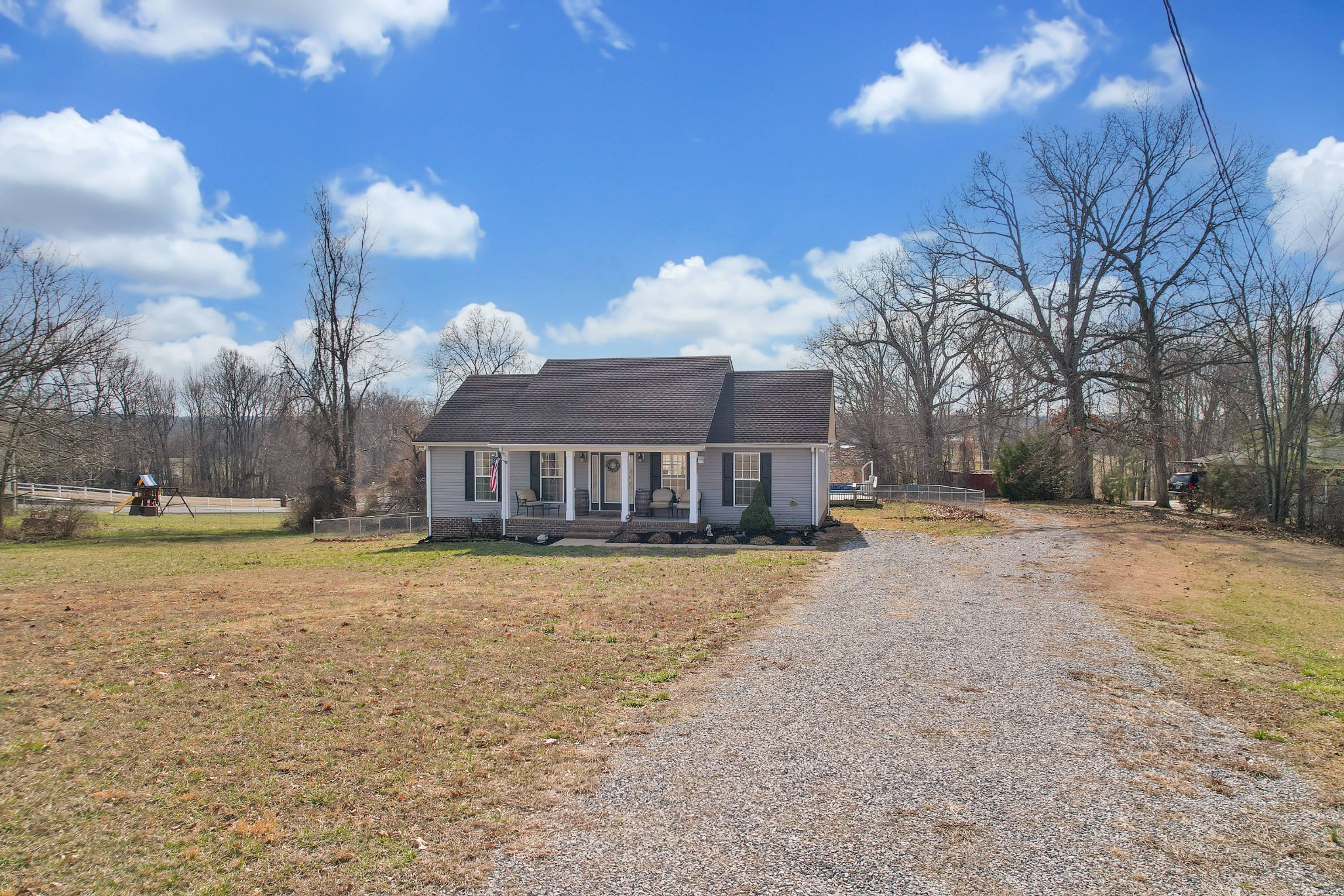 4545 Lahr Rd