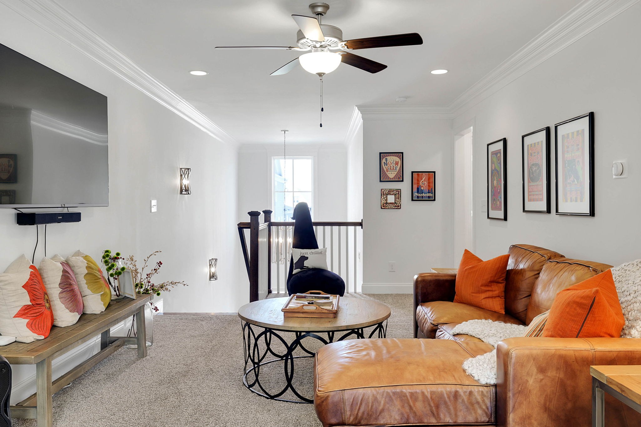 2043 Erwin St