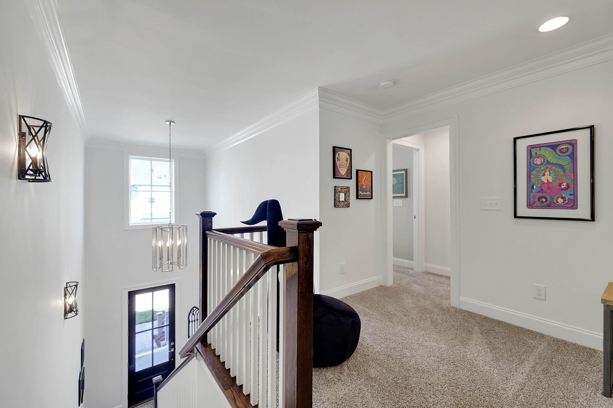 2043 Erwin St