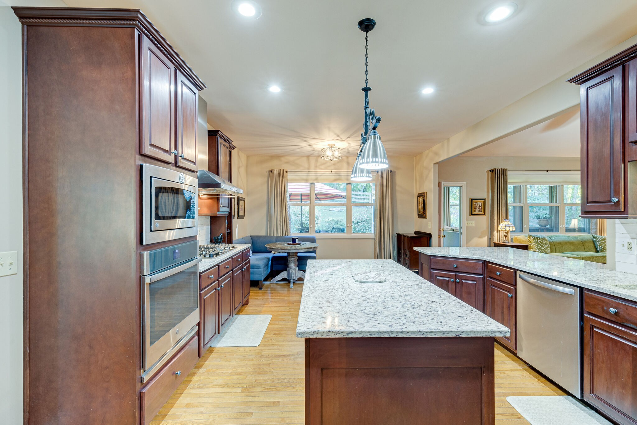 1457 Center Star Rd
