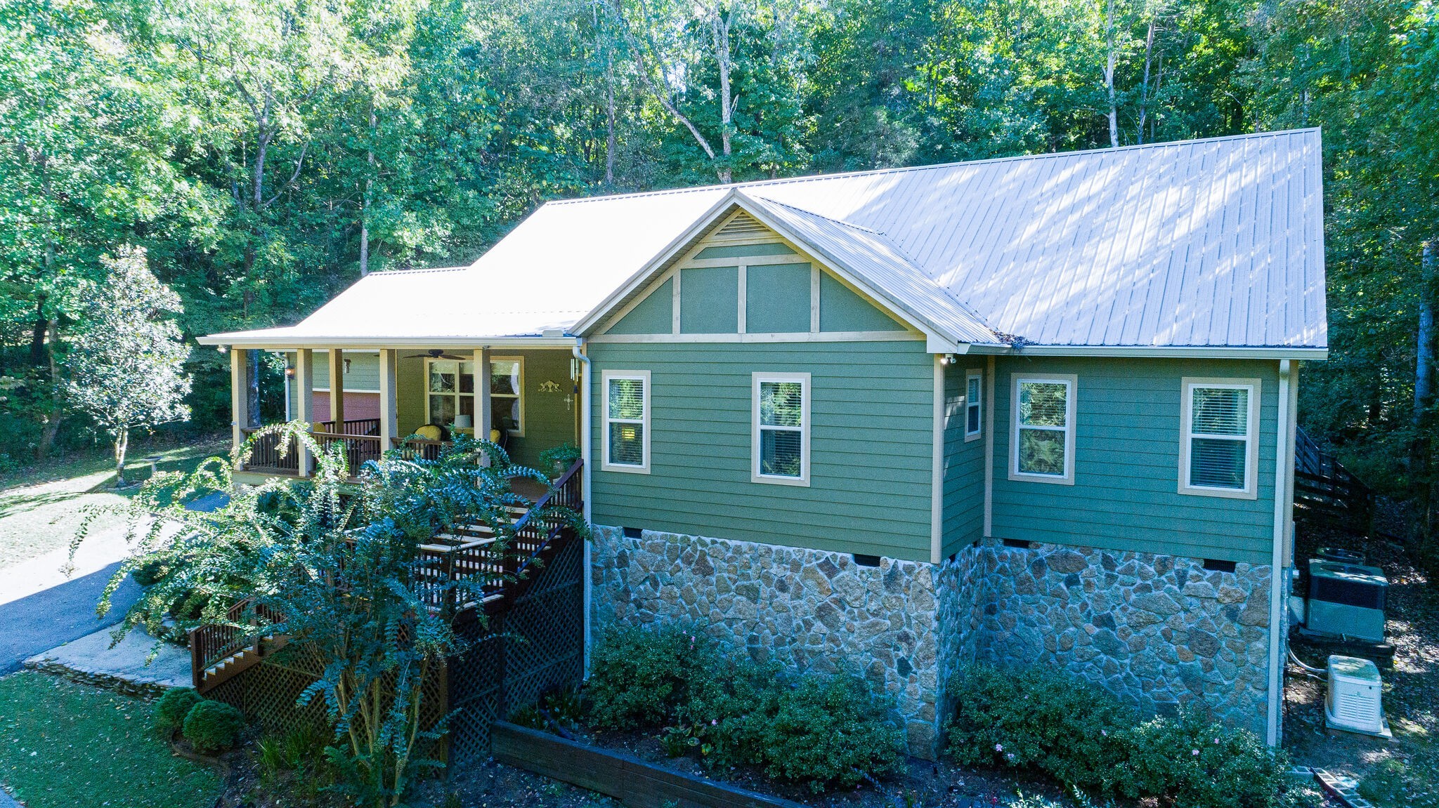 1457 Center Star Rd
