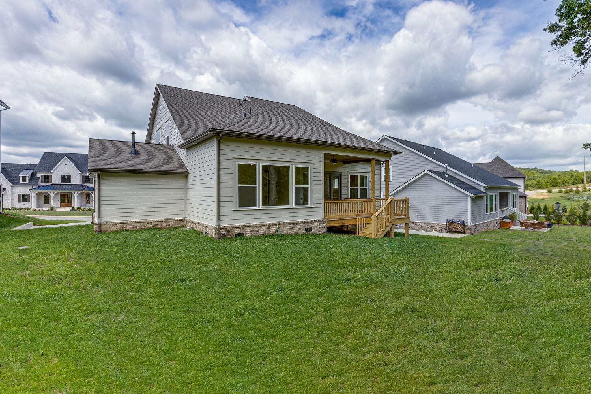 7120 Neills Branch Dr