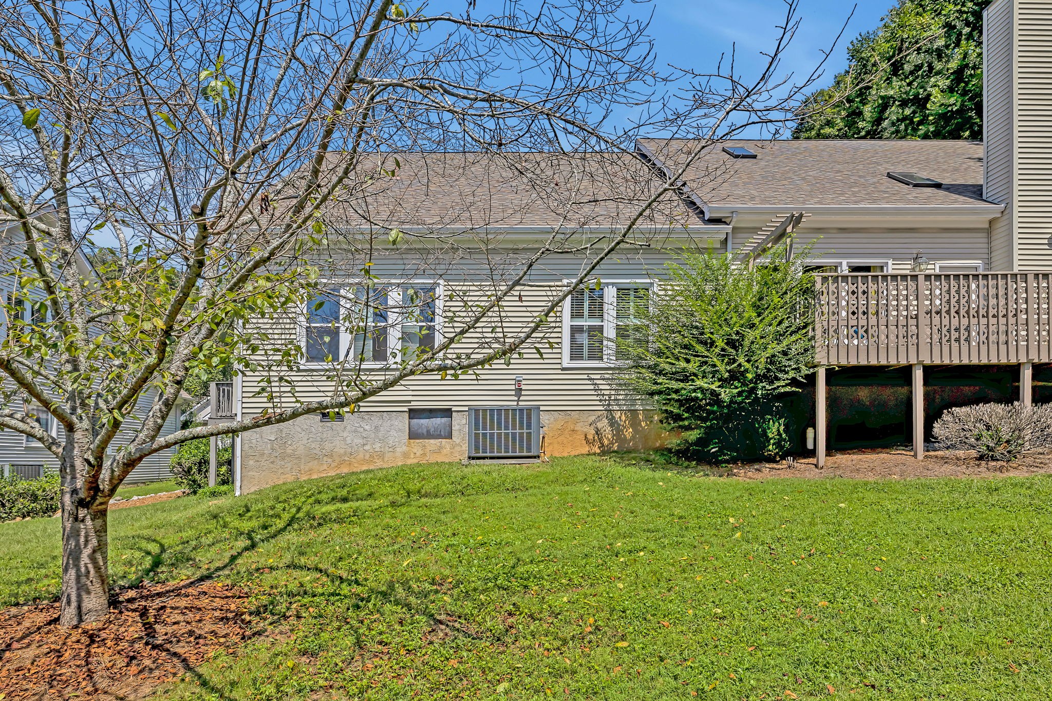120 Hicks Rd