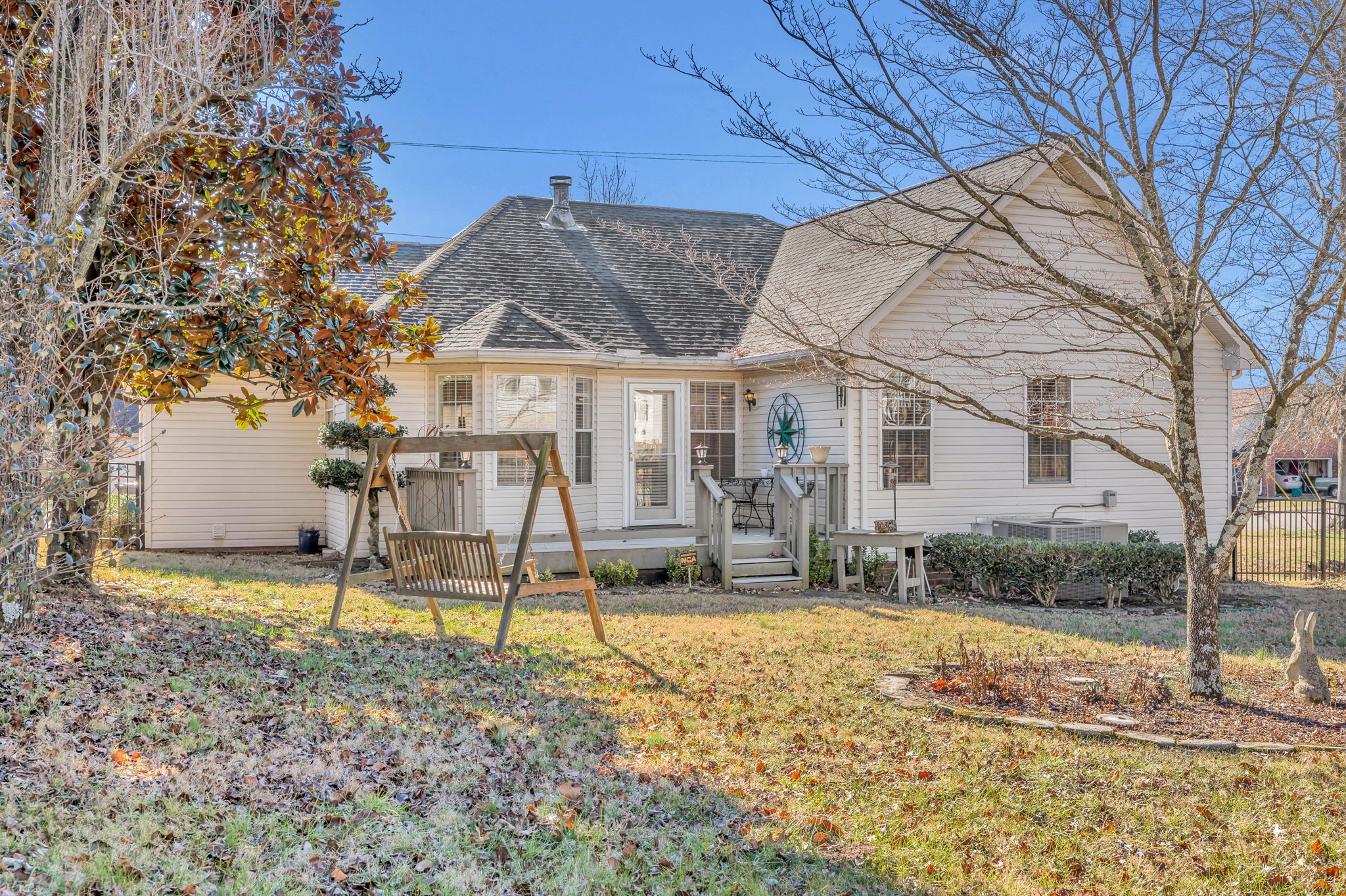 5704 Scout Dr