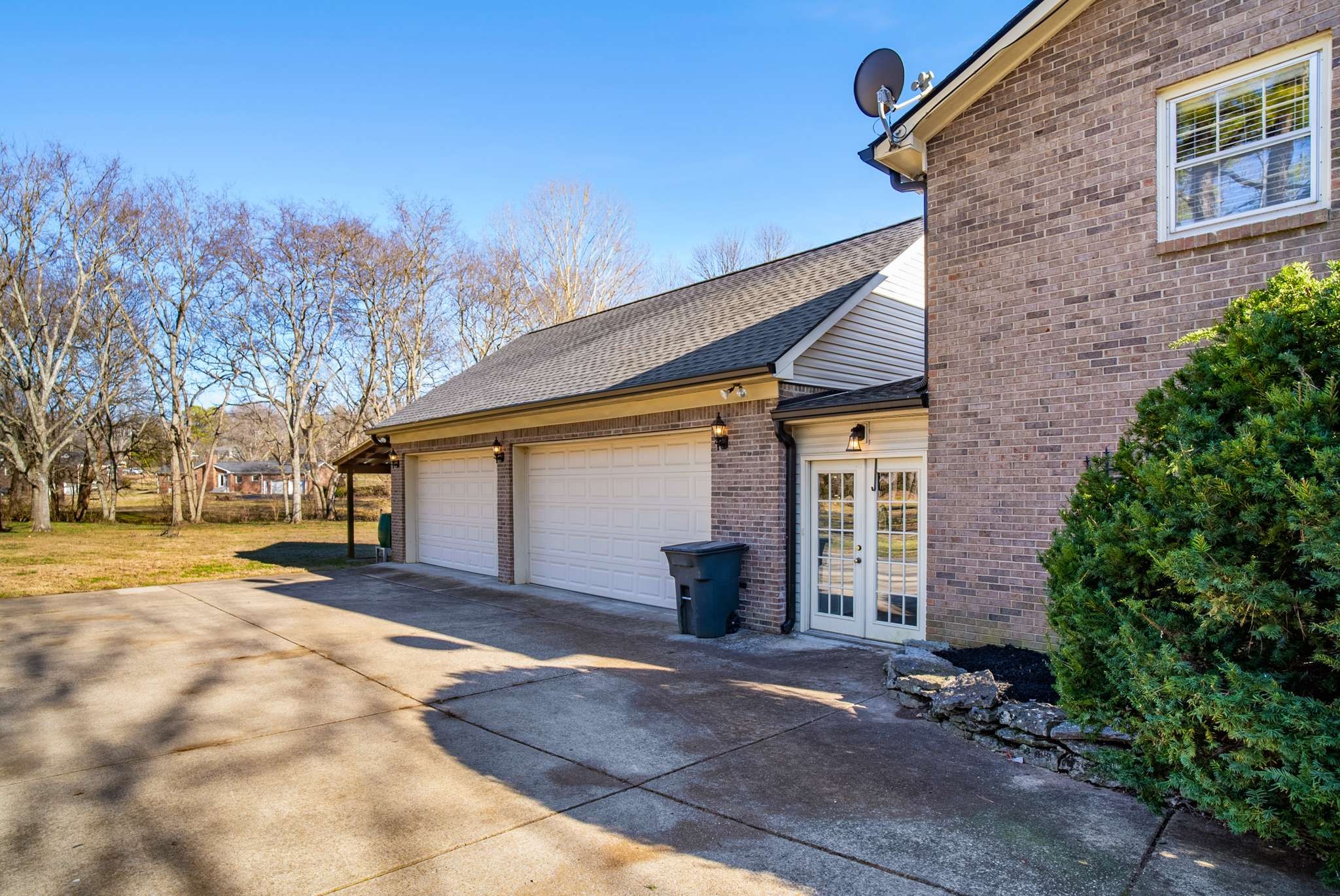 8012 Lipscomb Ct