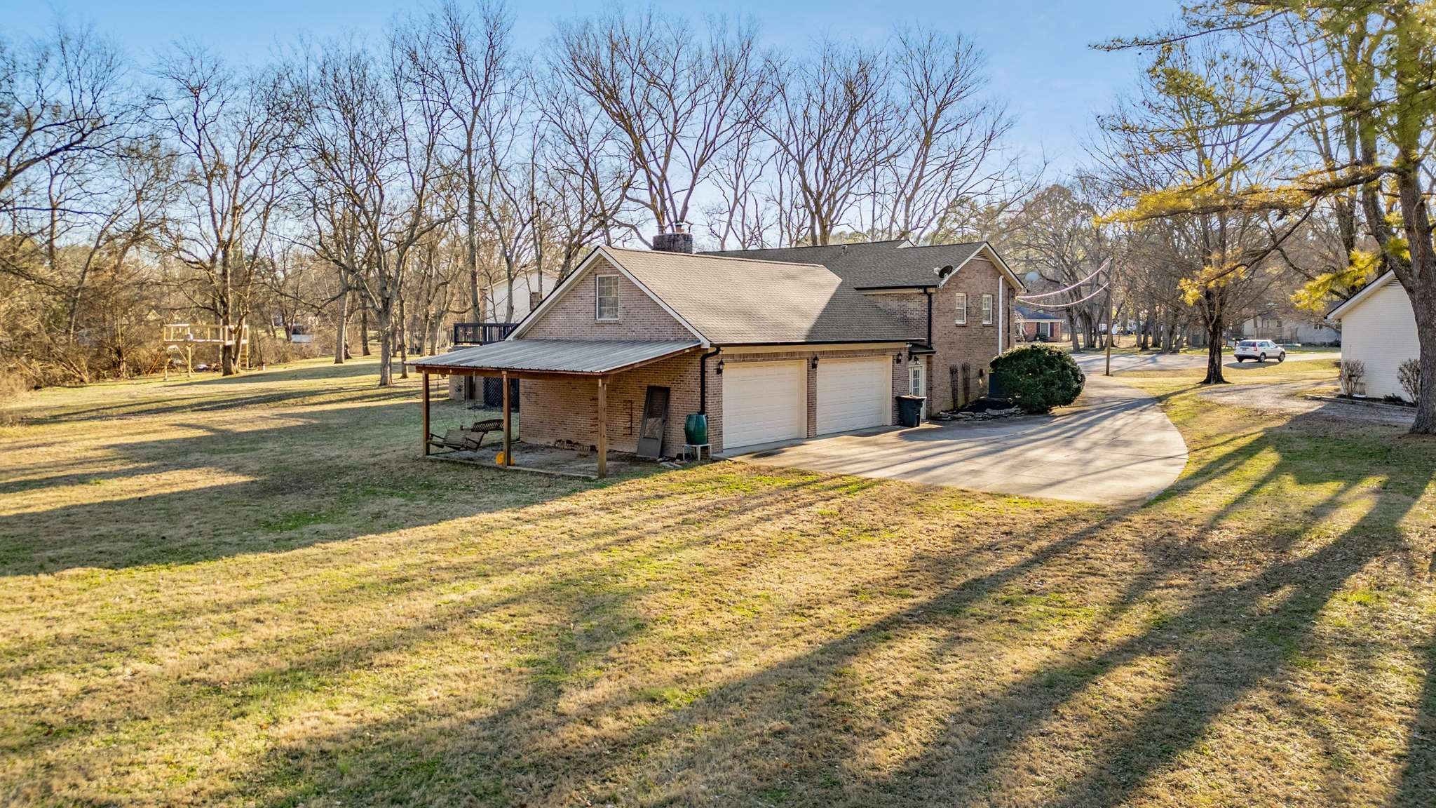 8012 Lipscomb Ct