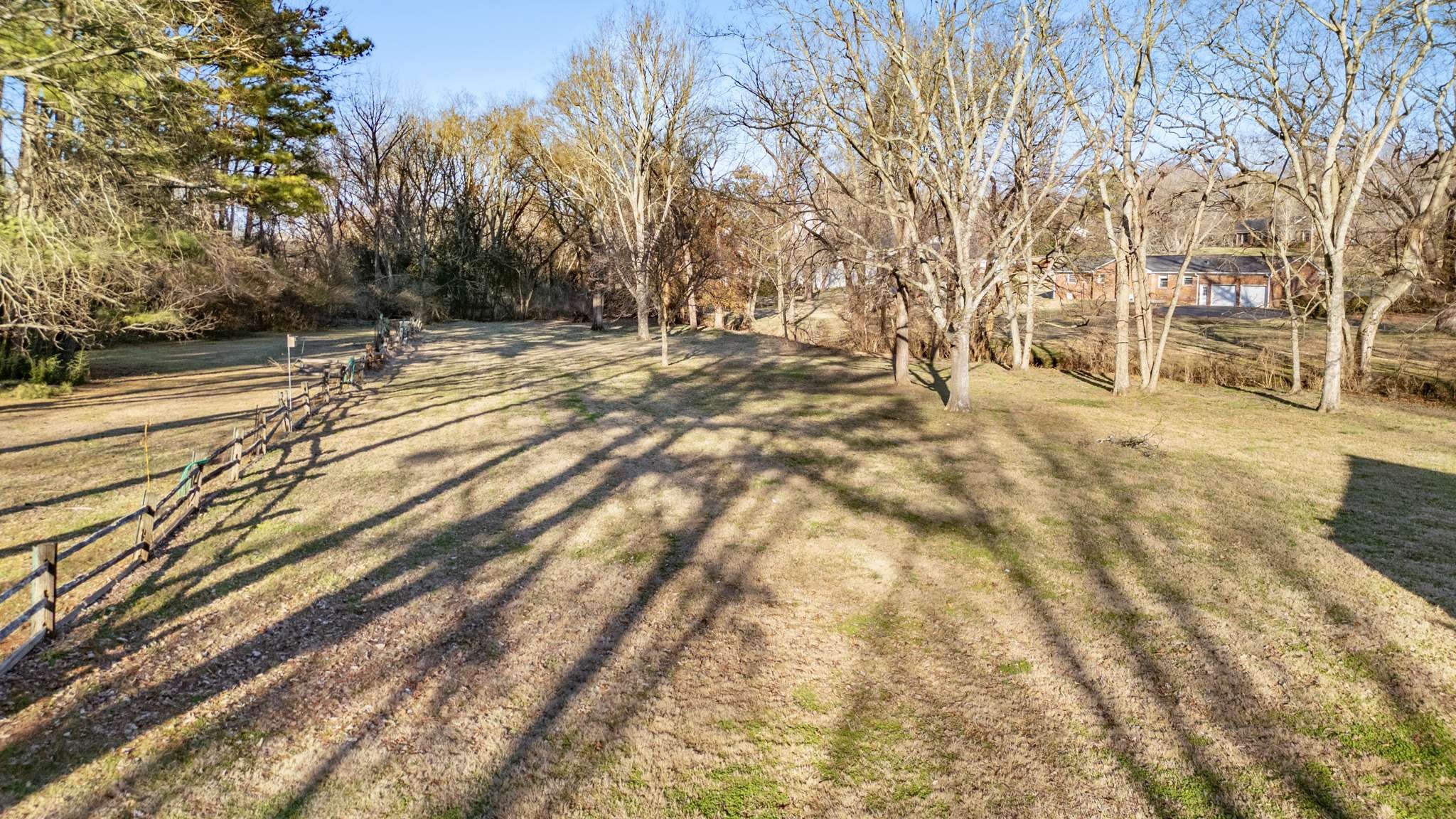 8012 Lipscomb Ct