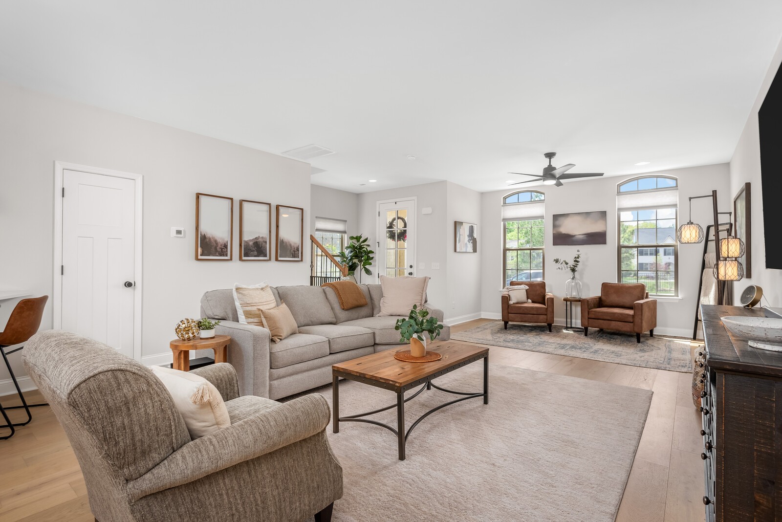 606 Vintage Green Ln