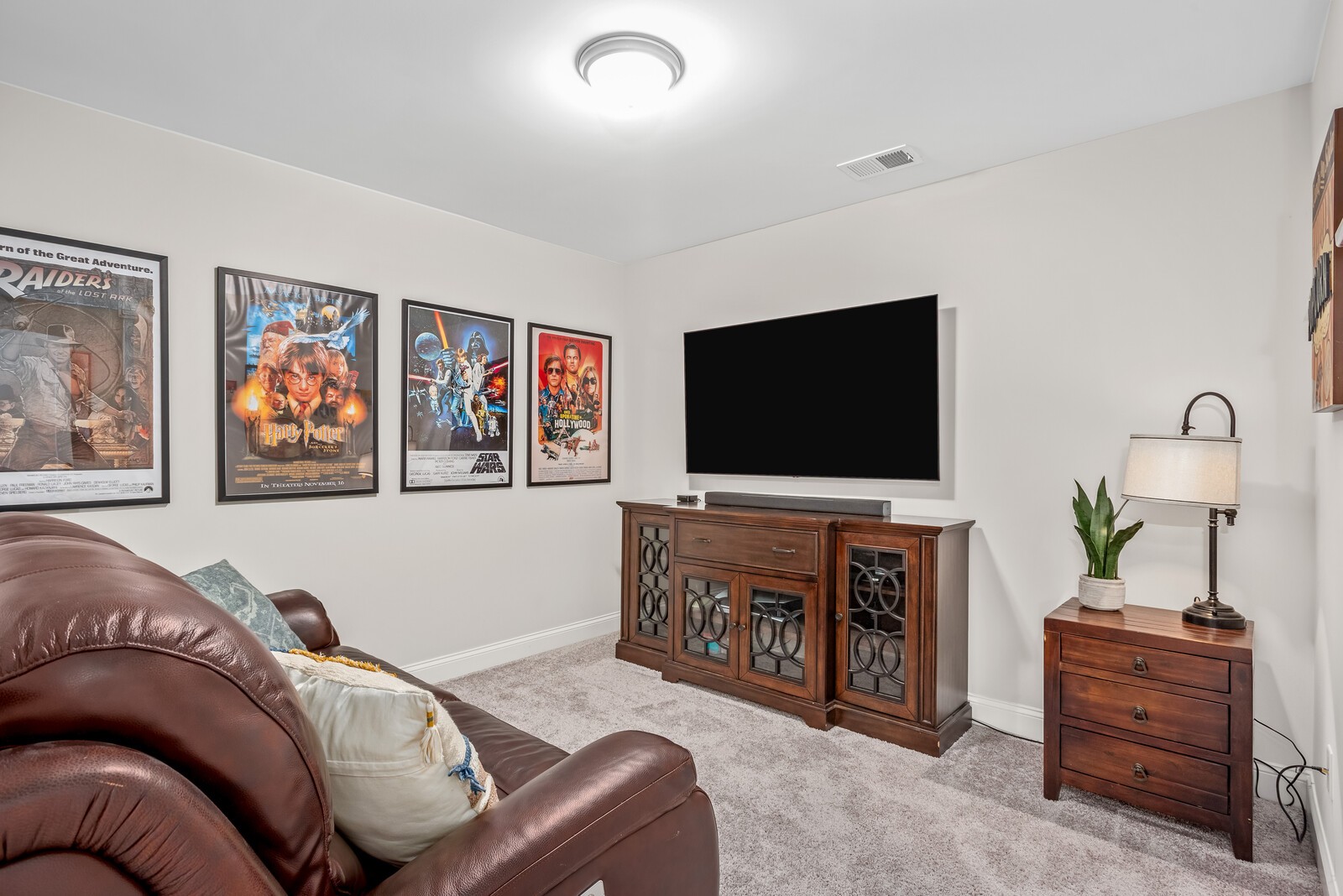 606 Vintage Green Ln