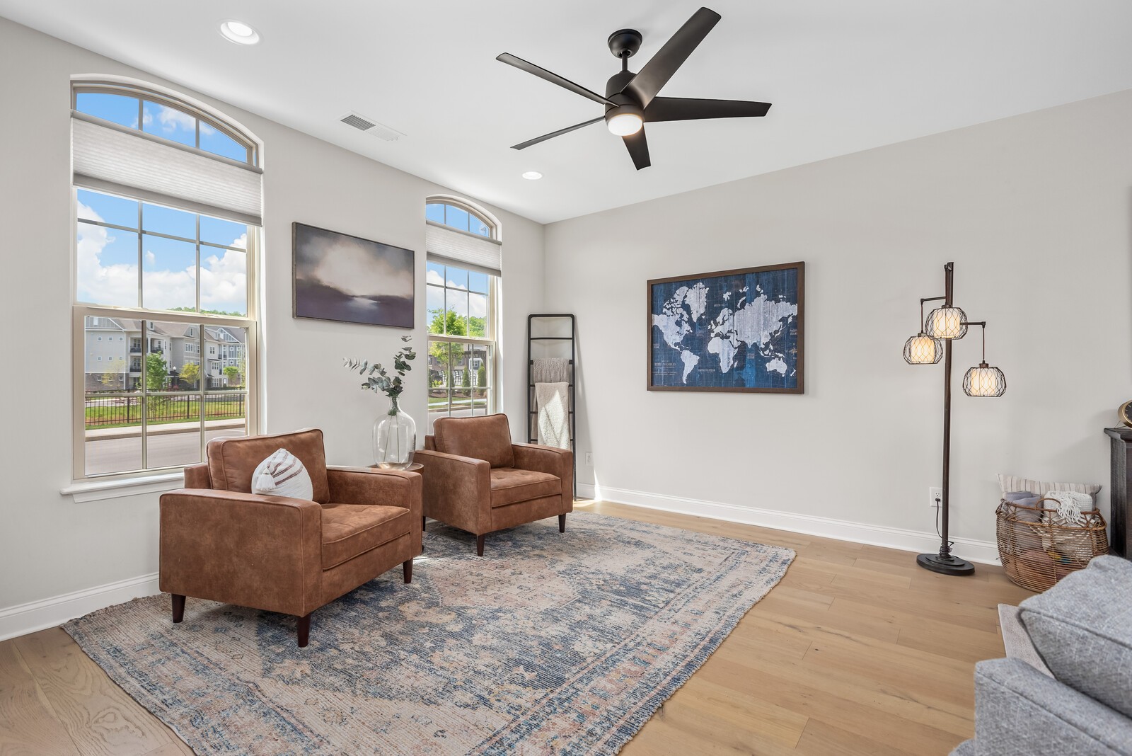 606 Vintage Green Ln