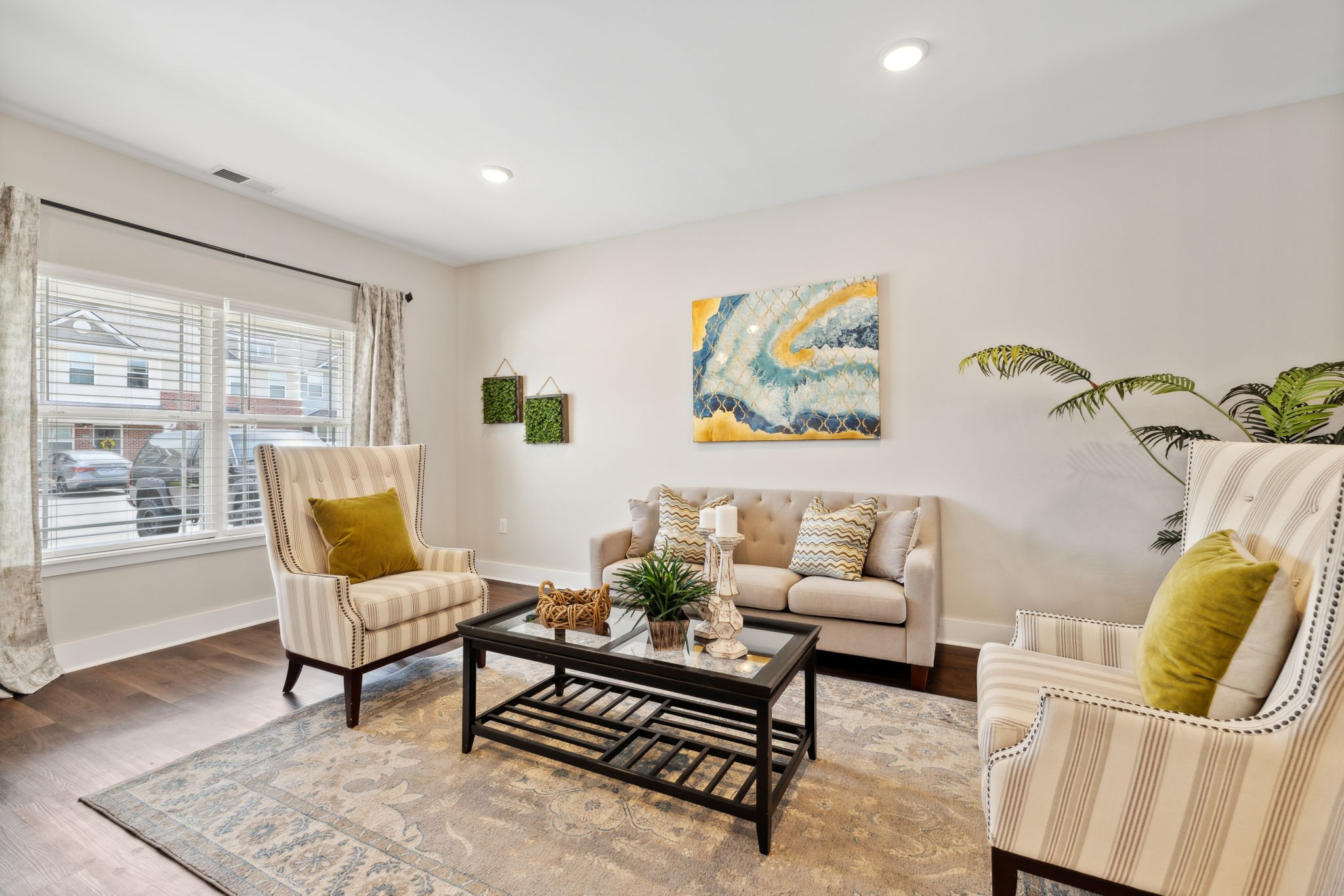 4009 Angelica Ct