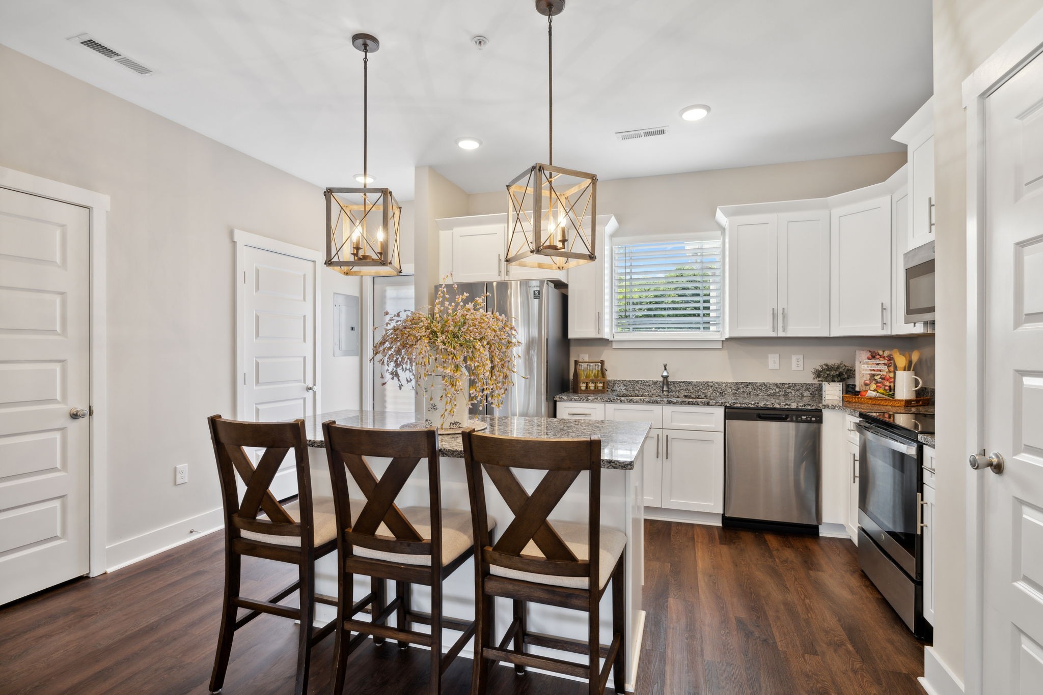 4009 Angelica Ct