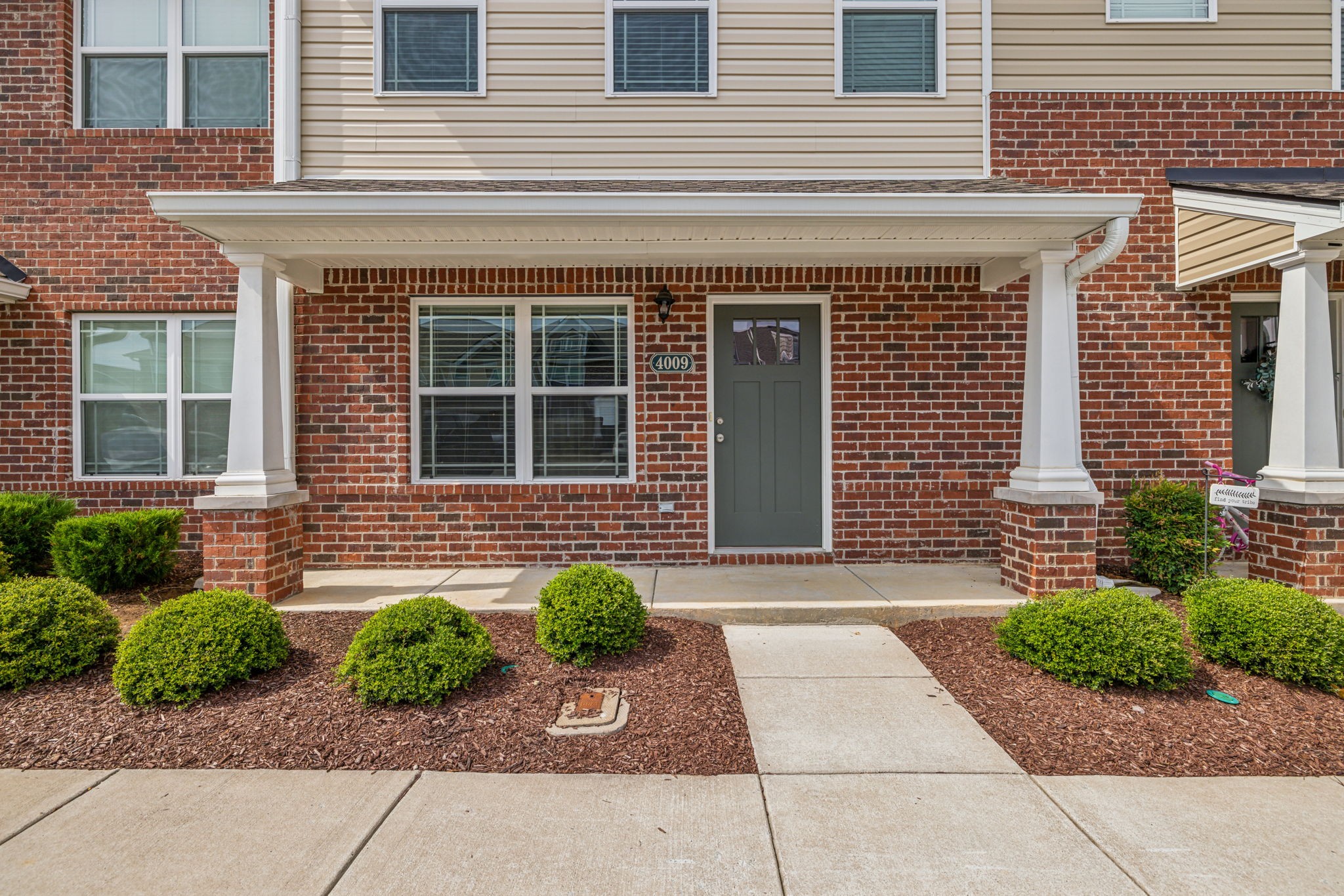 4009 Angelica Ct
