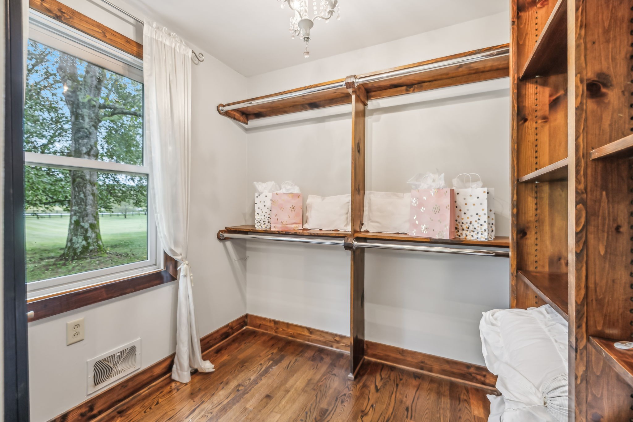 2864 Sawyer Bend Rd