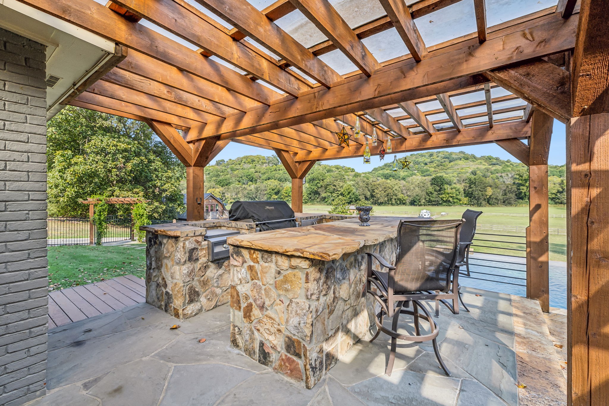 2864 Sawyer Bend Rd