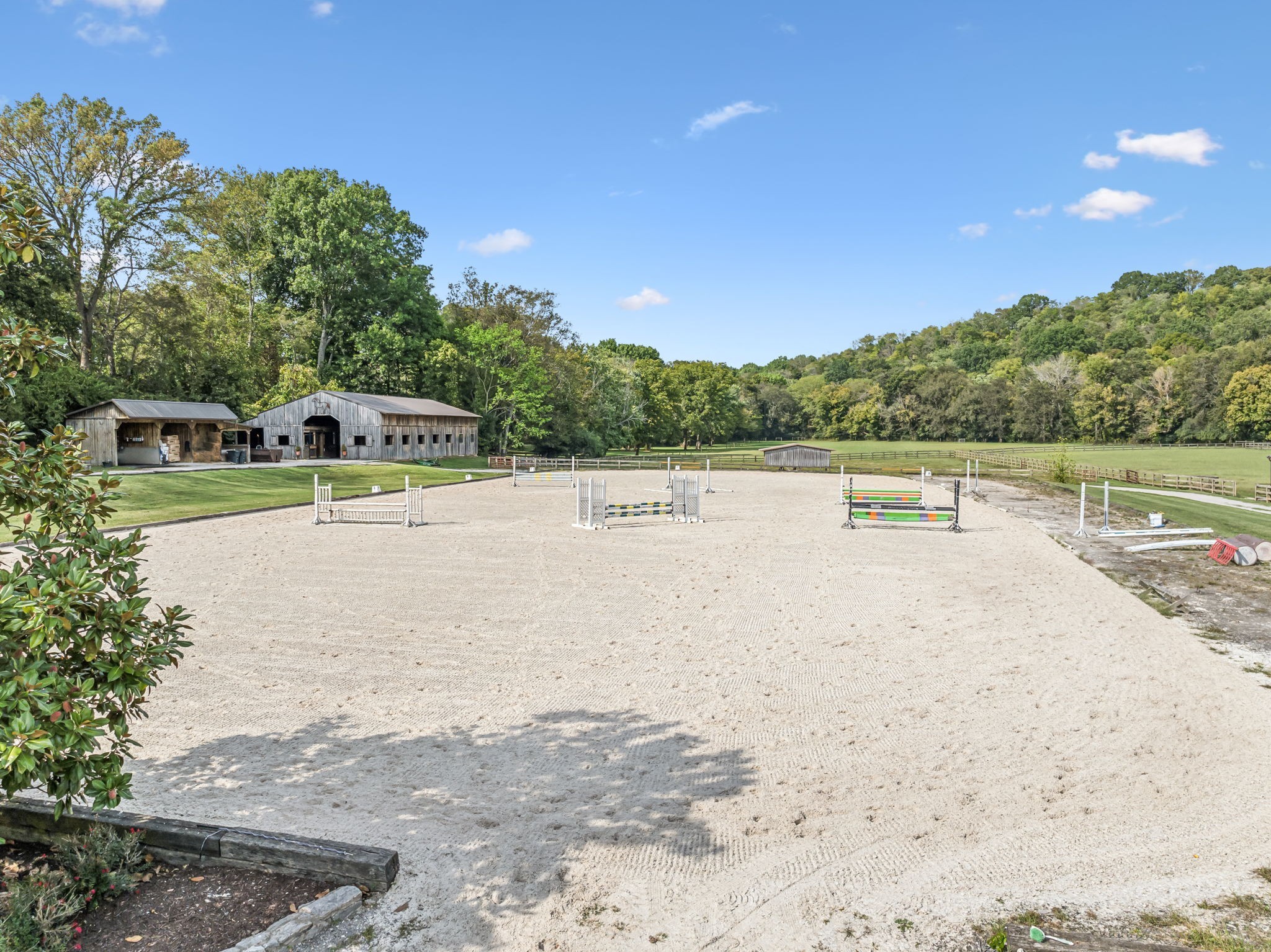 2864 Sawyer Bend Rd
