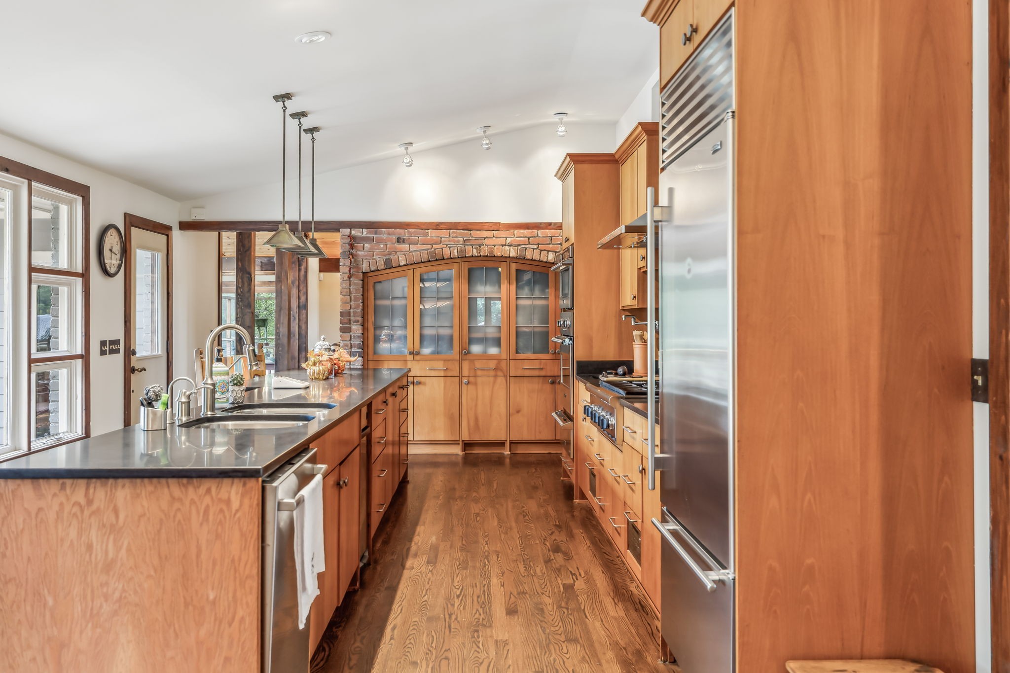 2864 Sawyer Bend Rd
