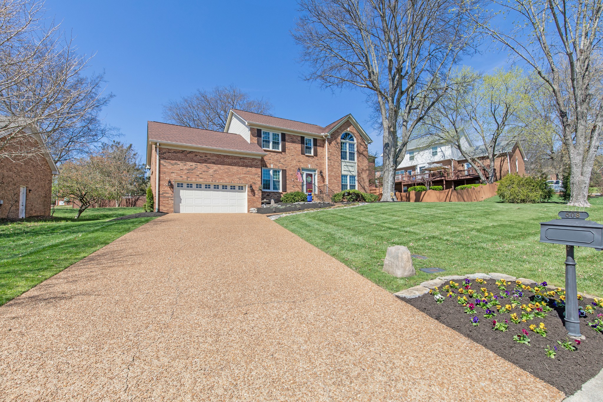 608 Indian Hills Mound
