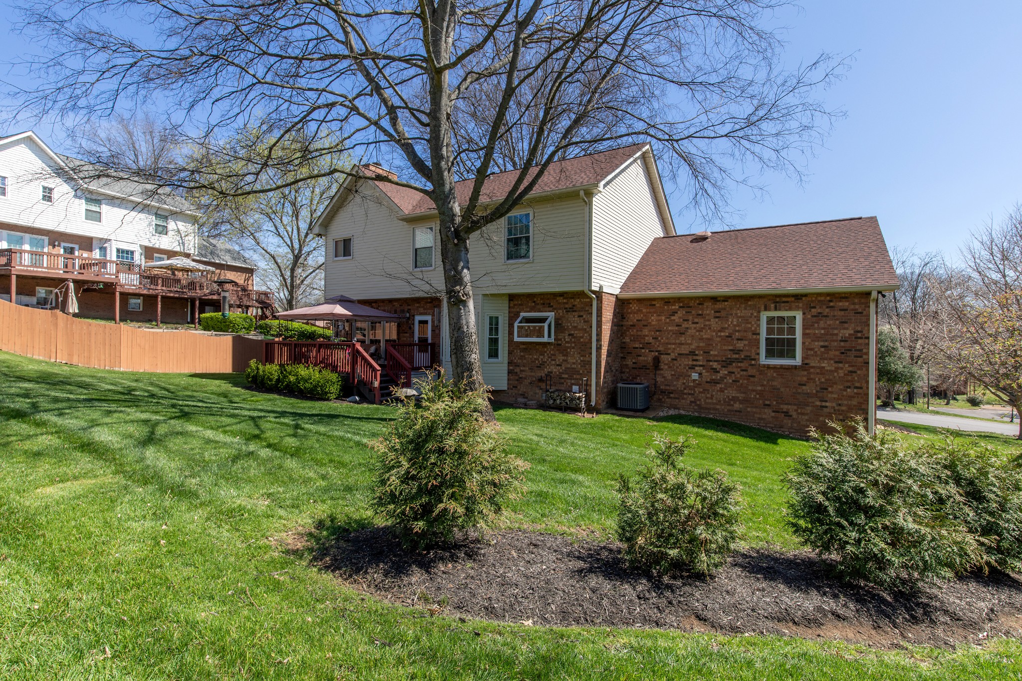 608 Indian Hills Mound