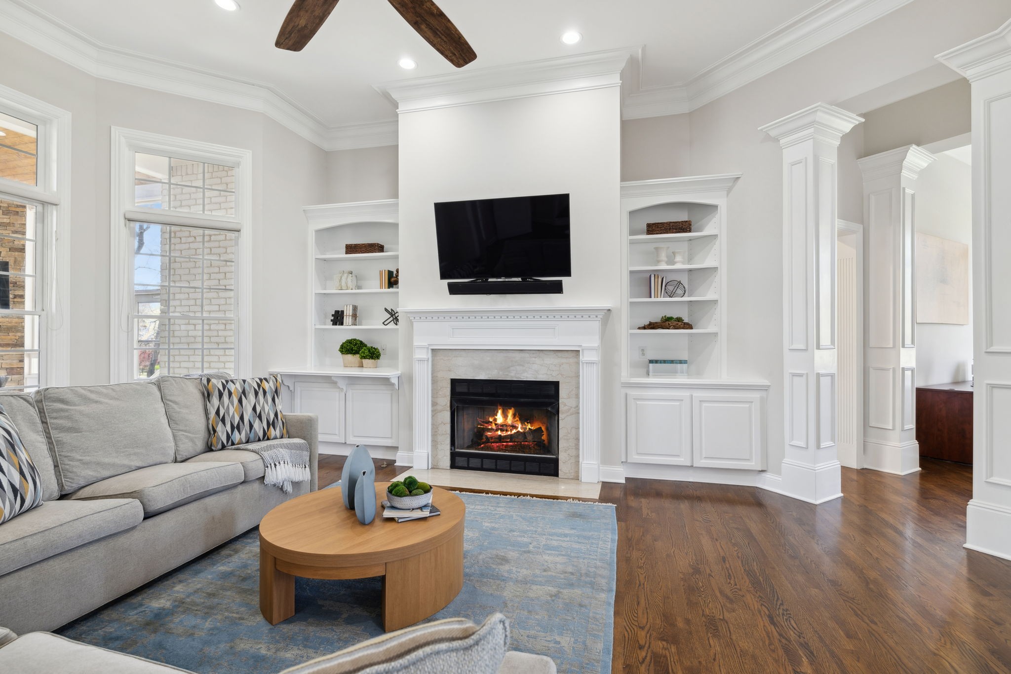 833 Walden Dr