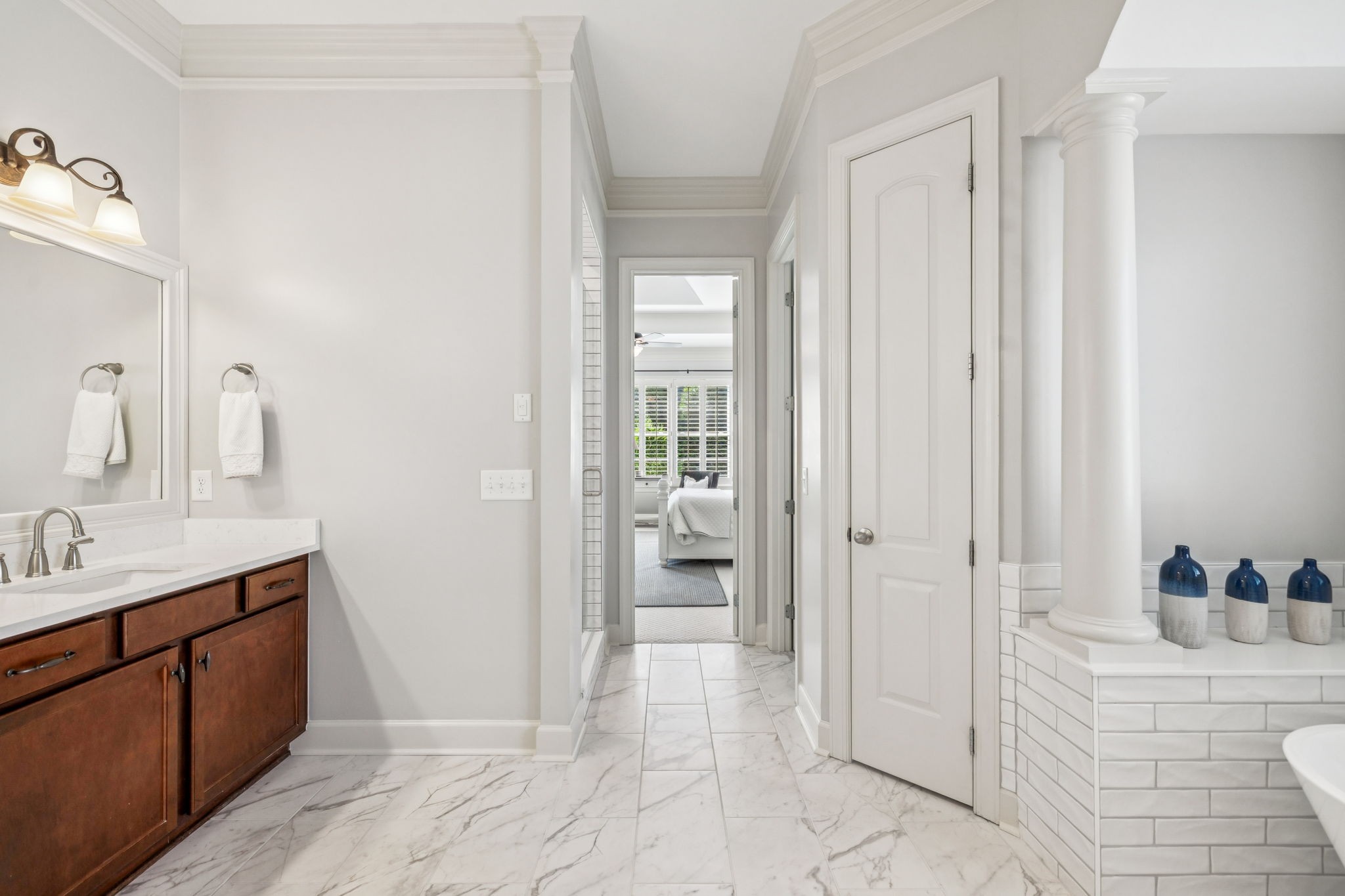 9065 Chardonnay Trce