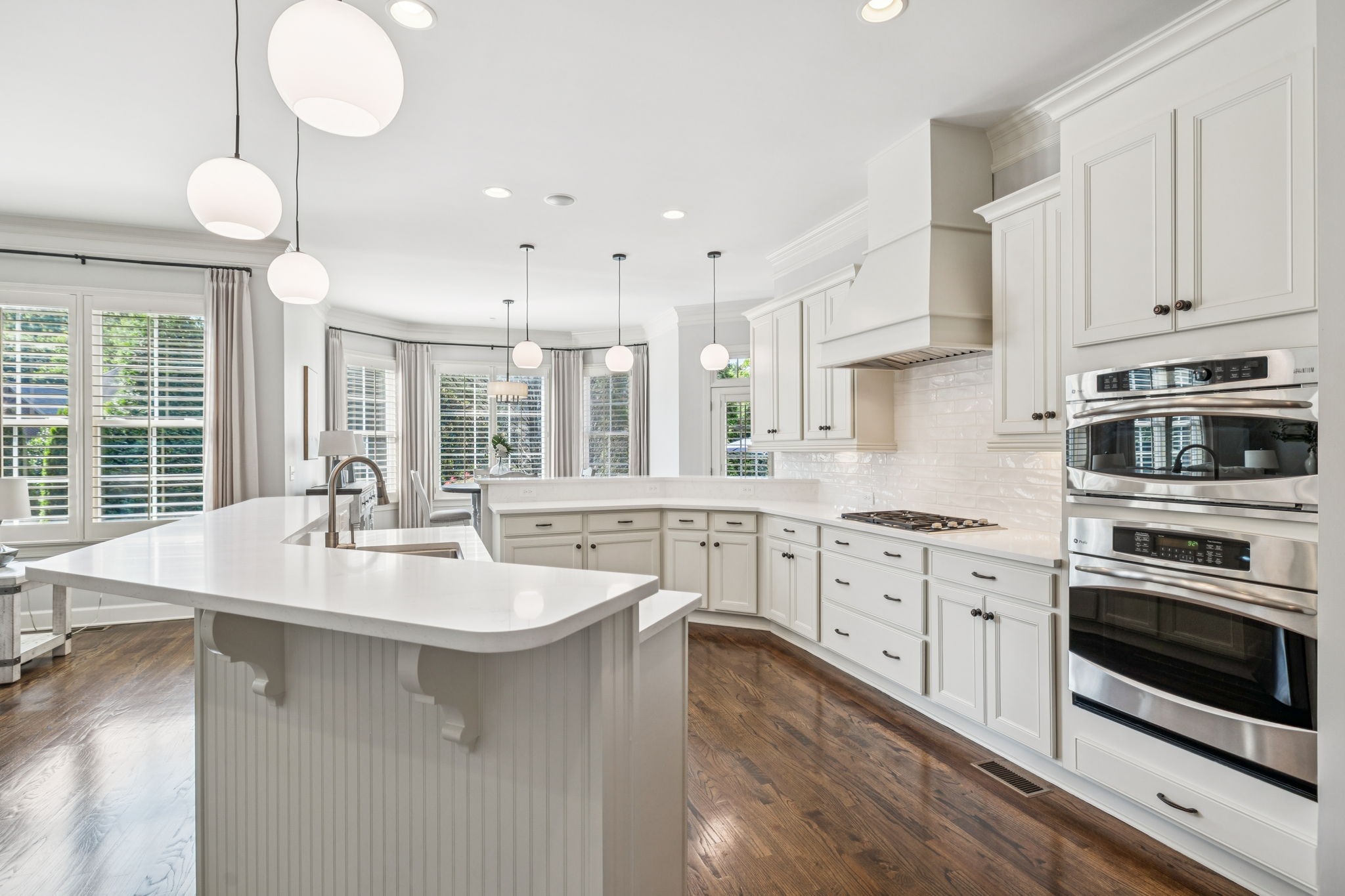 9065 Chardonnay Trce