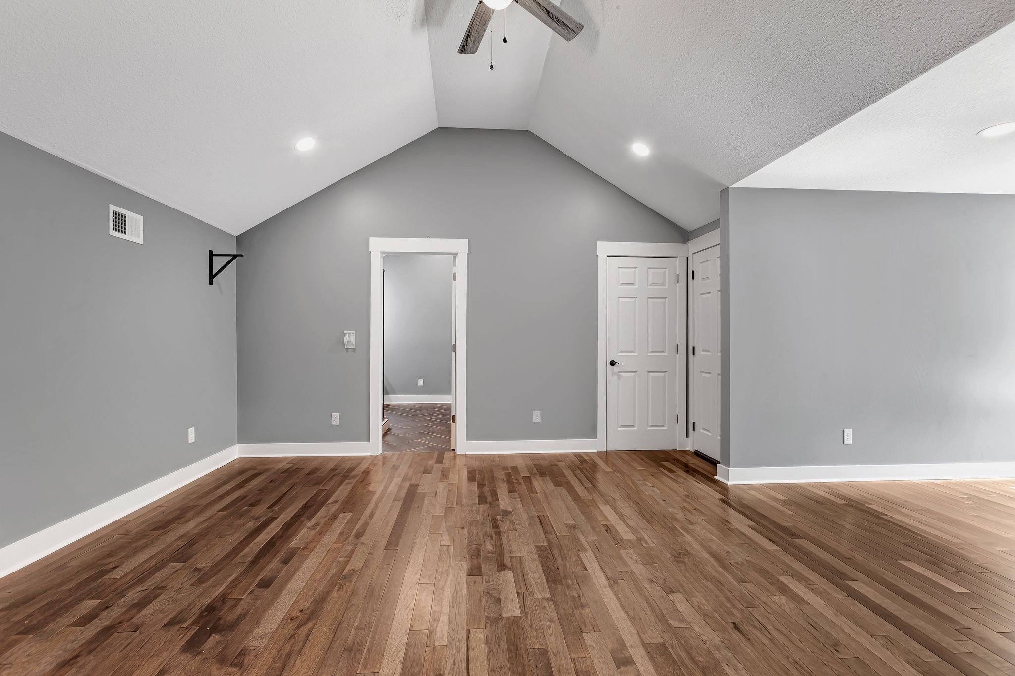 2600 Little Bartons Creek Rd