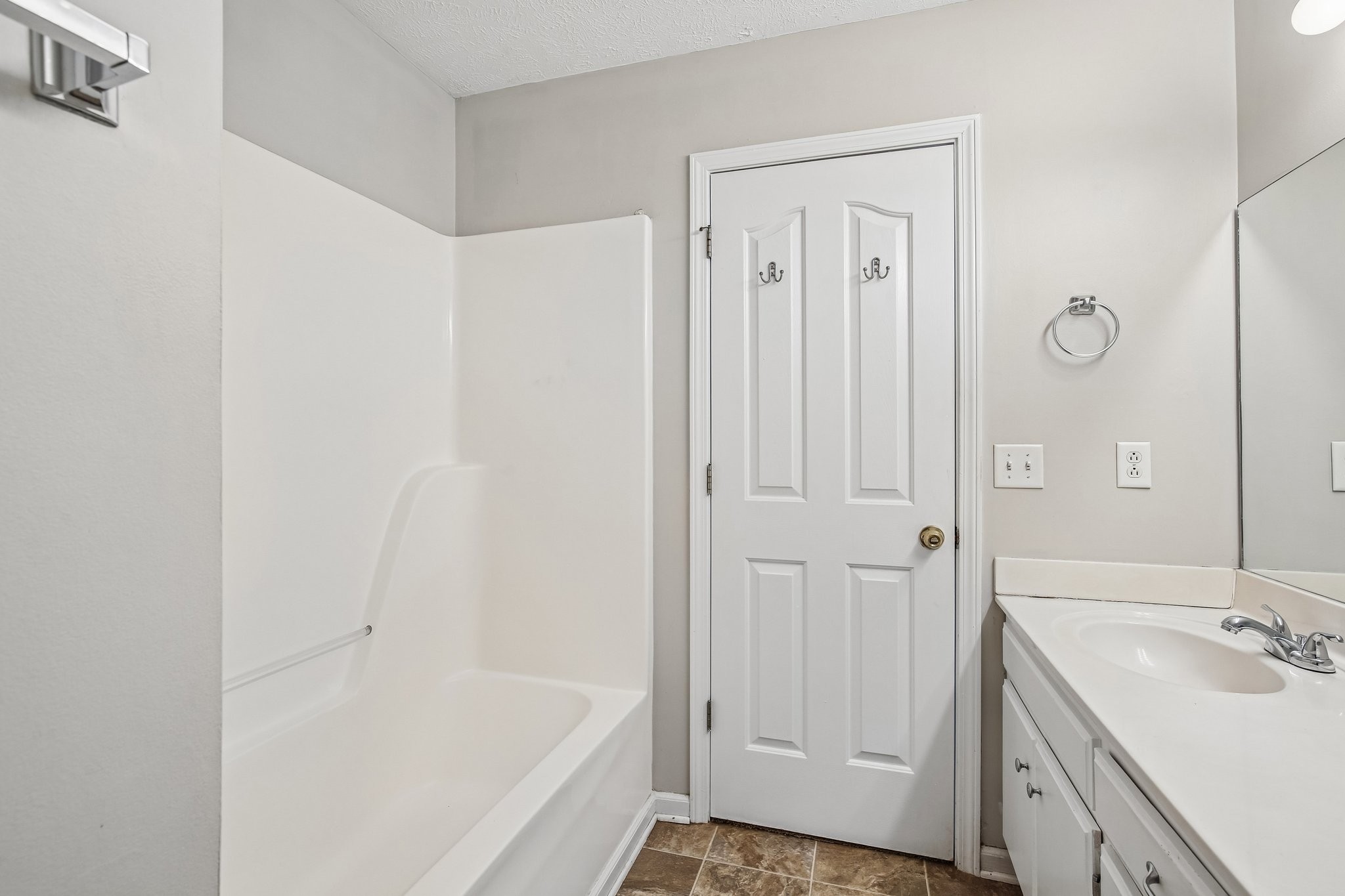 1338 Saint Andrews Dr