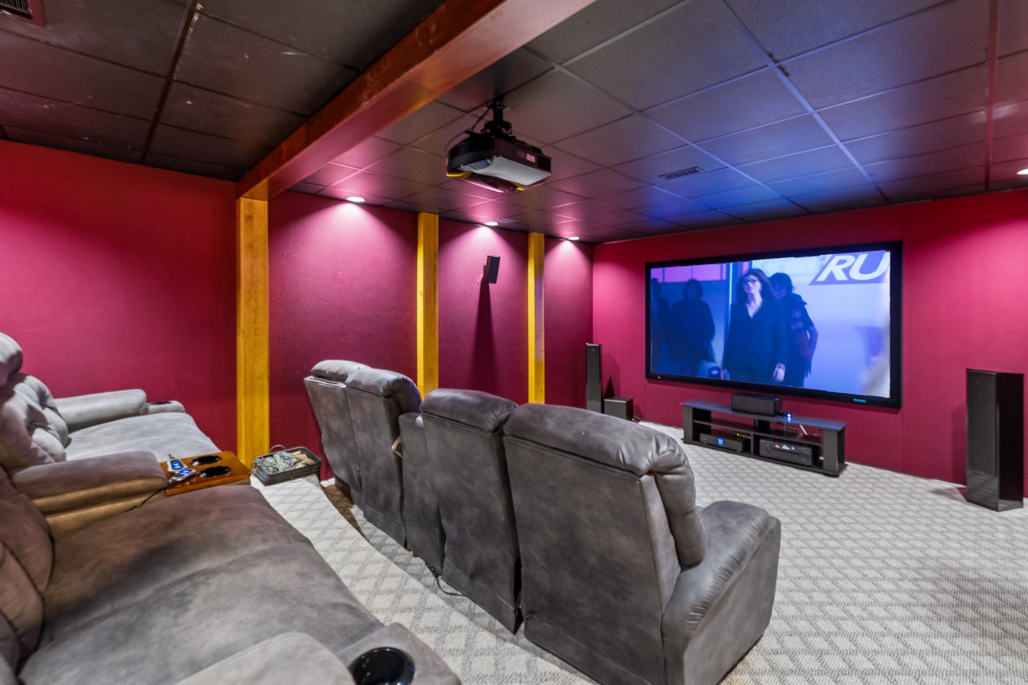9620 Mitchell Pl