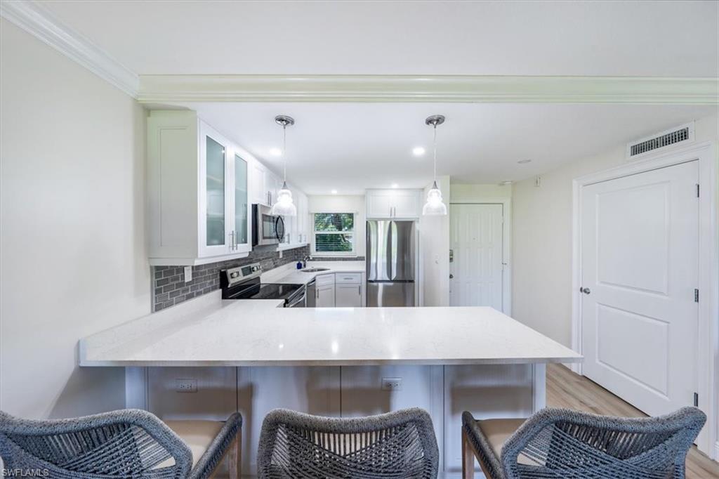 17 High Point CIR N # 106