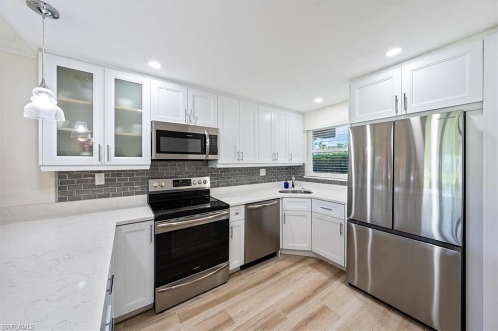 17 High Point CIR N # 106