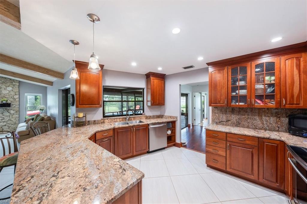 9957 Winterview DR