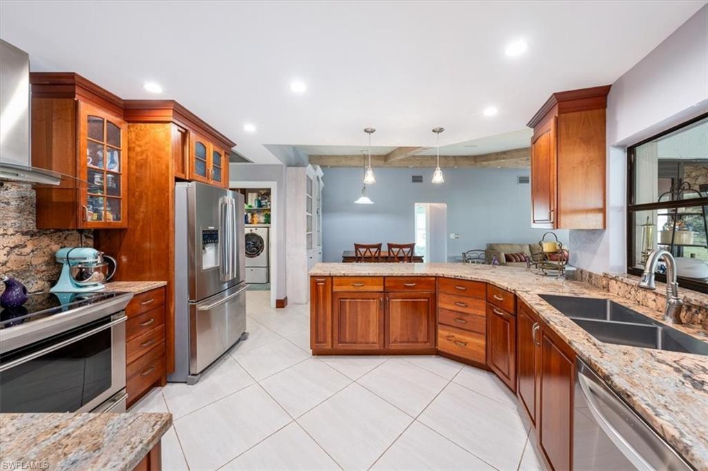 9957 Winterview DR