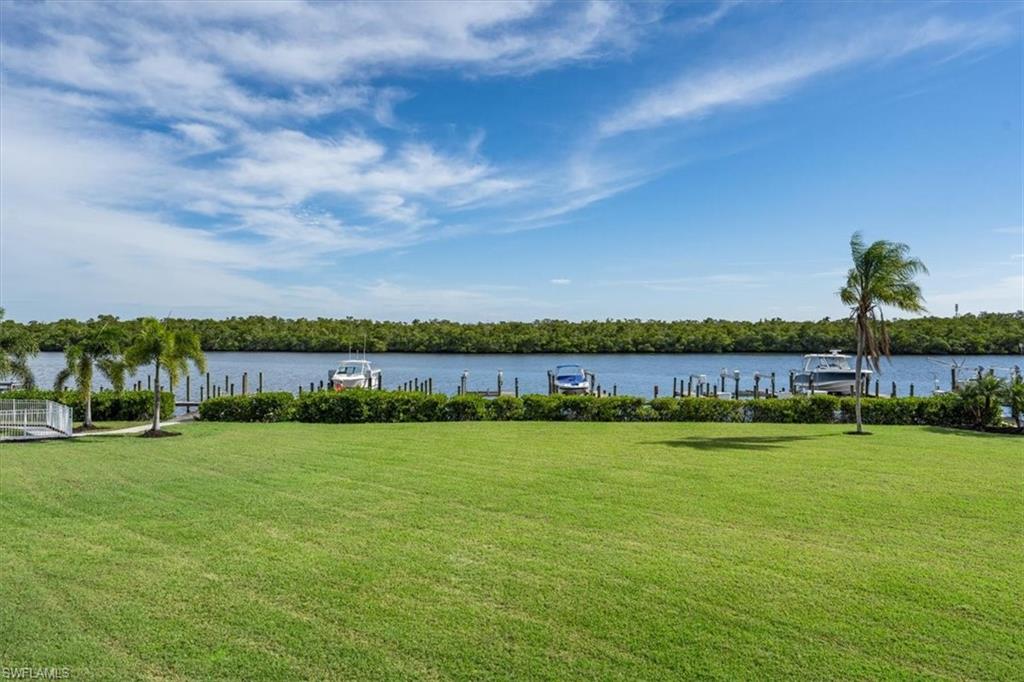 307 Goodlette-Frank RD S # 302B