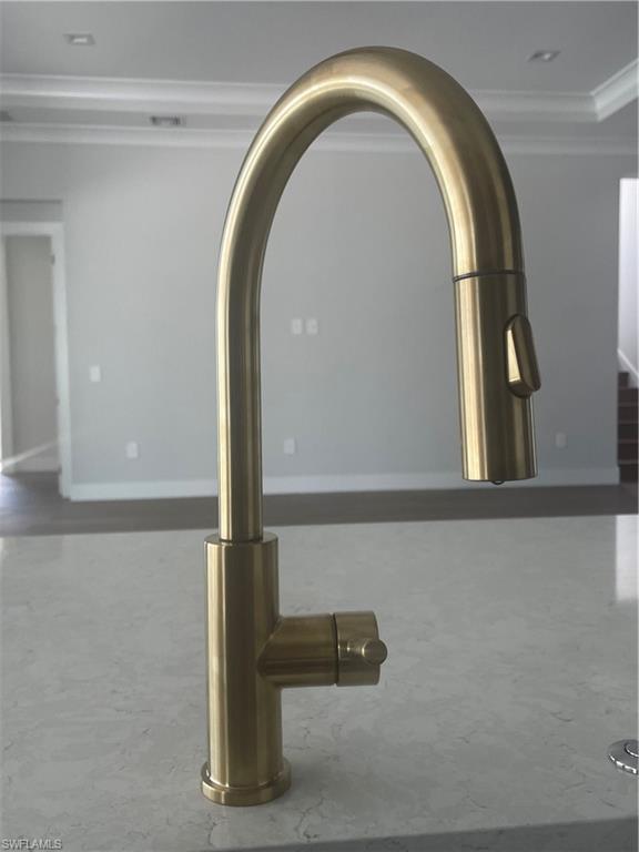 3656 Sapphire Cove CIR